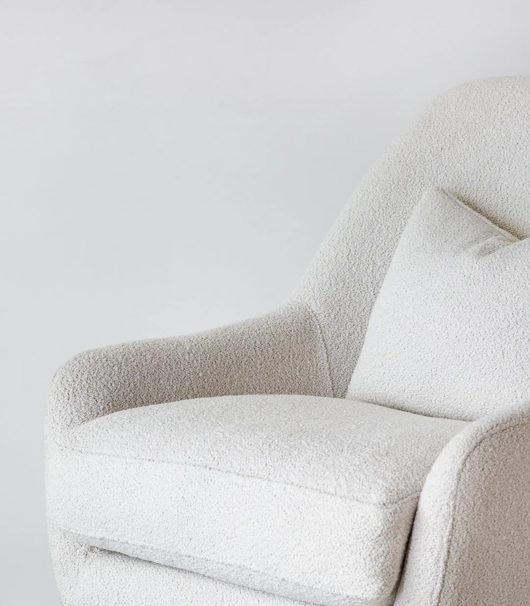 L A Swivel Chair / Grande Boucle Fabric
