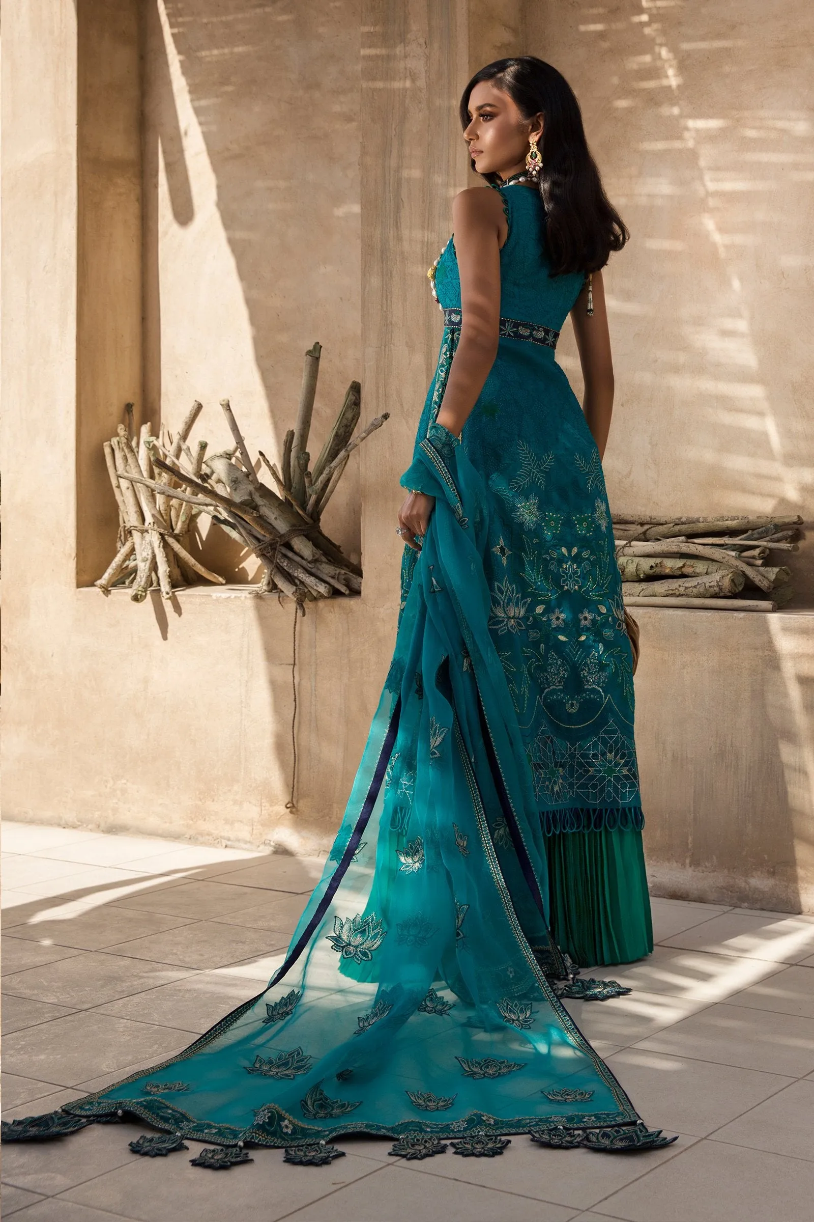 Élan Luxury Festive Collection 2019 – EF-08 (KAVEH)