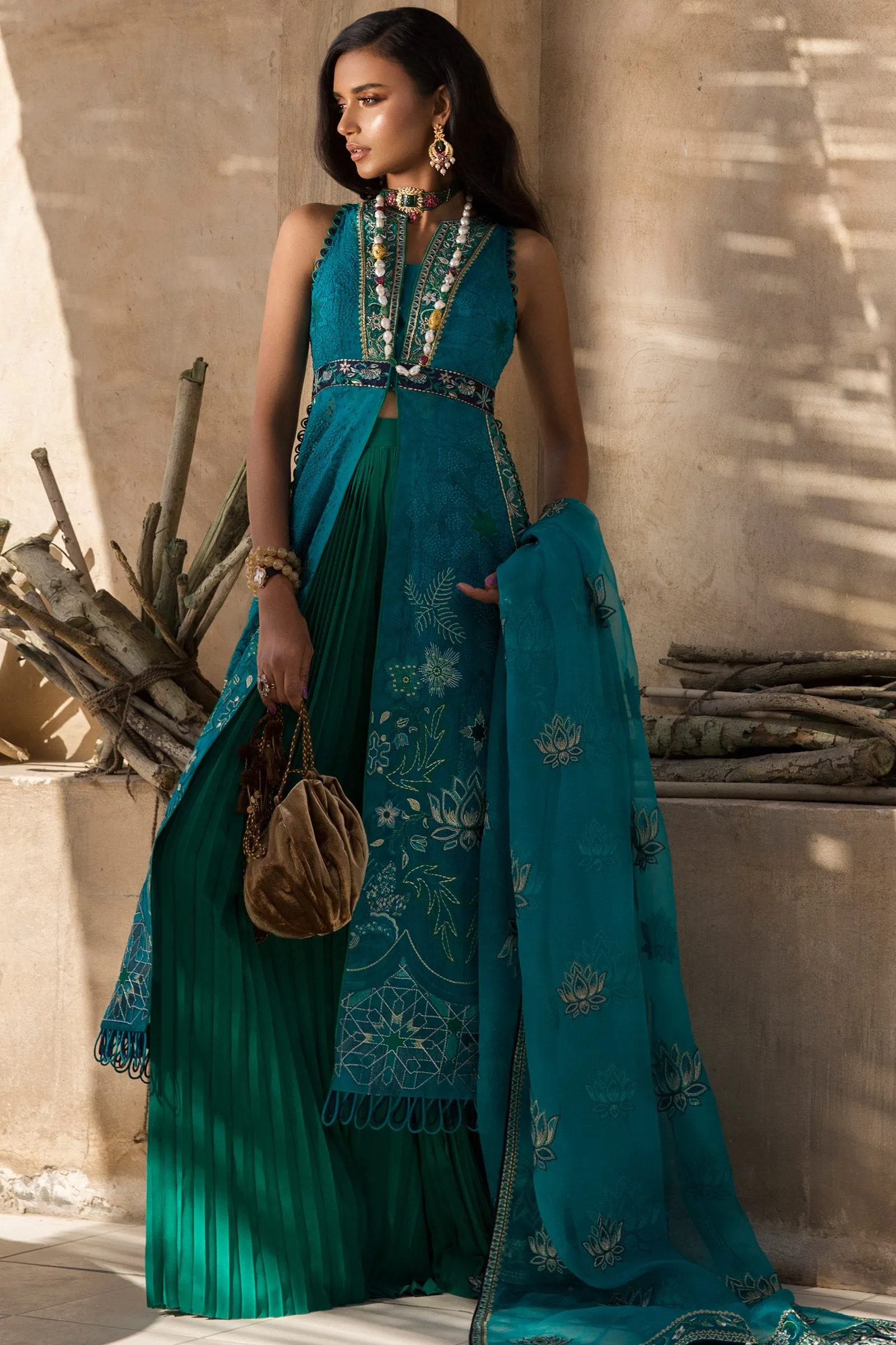 Élan Luxury Festive Collection 2019 – EF-08 (KAVEH)