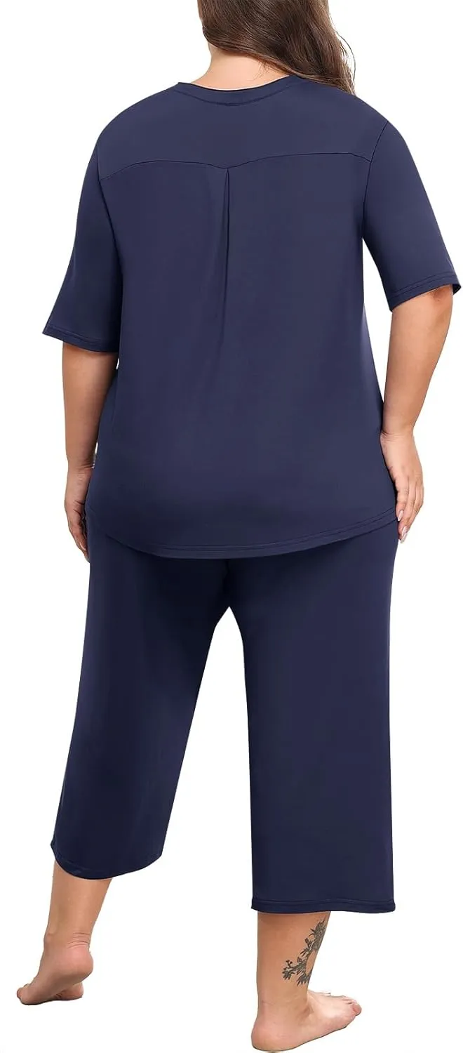 Lastshe Women's Plus Size Pajama Set 2 Piece Short Sleeve V Neck Capri Pants Lounge Knit Soft with Pockets Sleepwear