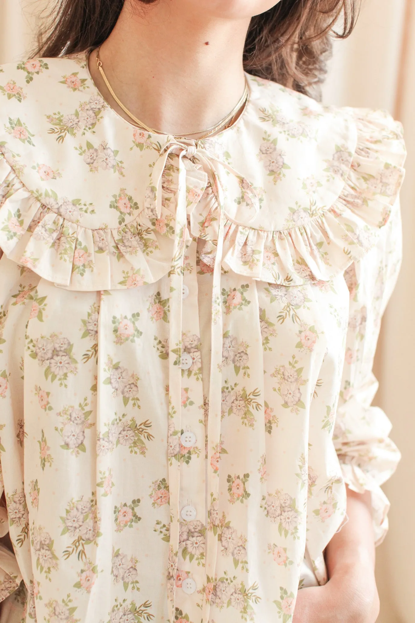 Lauren Ruffle Collar Blouse Tear Resistant Fiber Blend