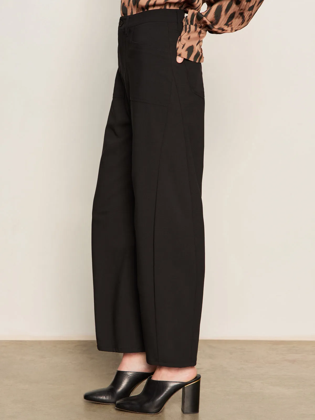 Charter Gab Barrel Pant Black Stretching Fit Stylish Waistband