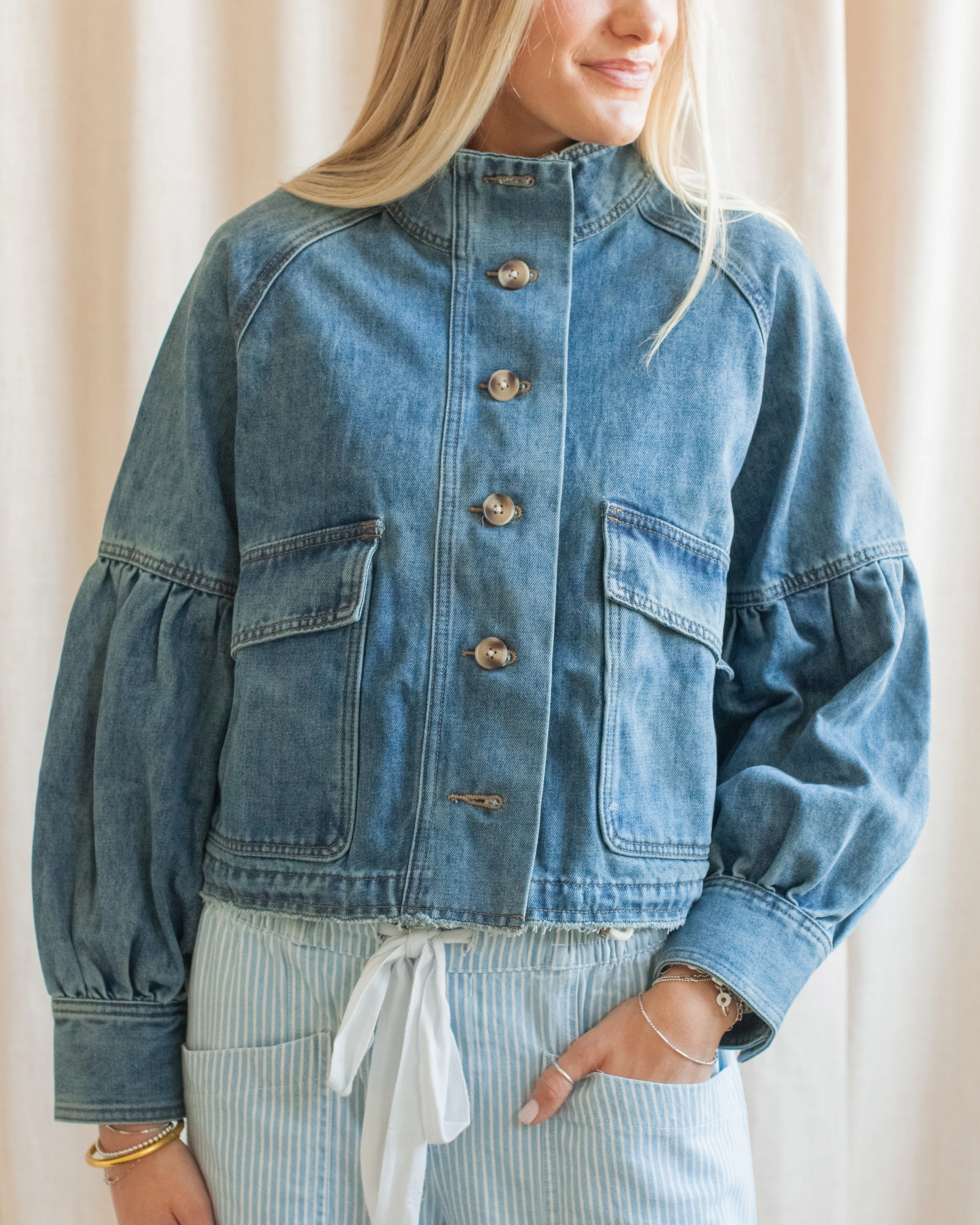 Tanner Denim Jacket Wrinkle Free Texture
