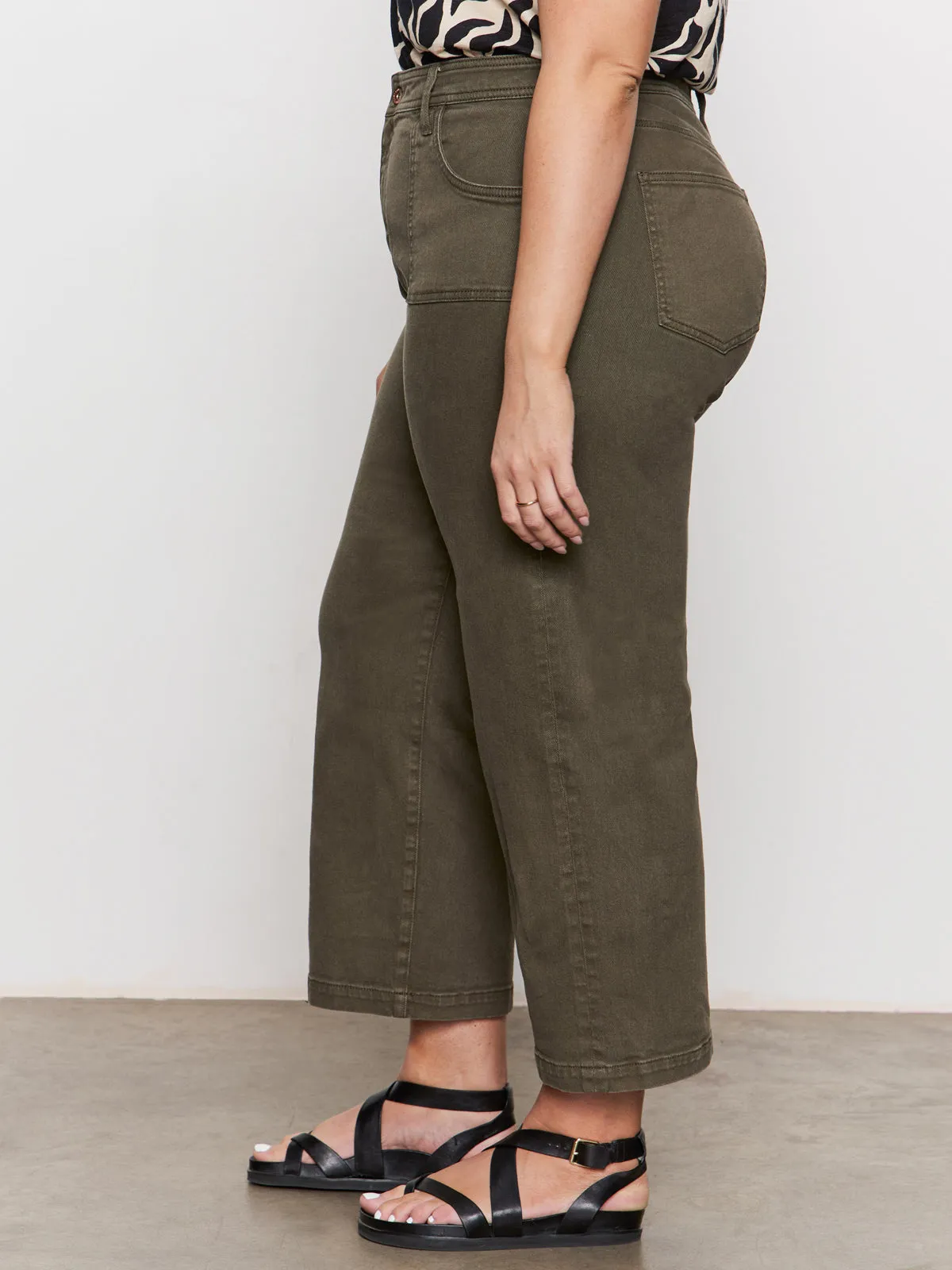 Quick drying material Go Anywhere League Crop Jeans Fatigue Extended Sizing