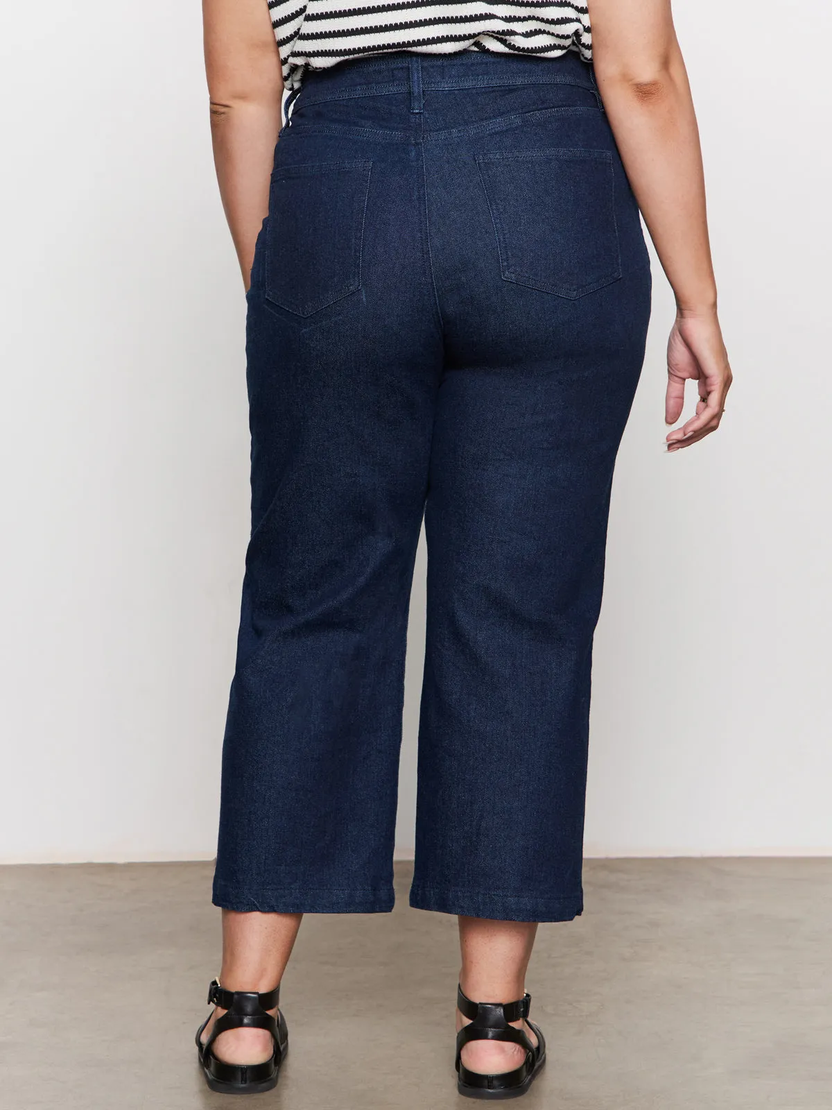 Relaxed Fit Design League Crop Jeans Plot Twist Extended Sizing