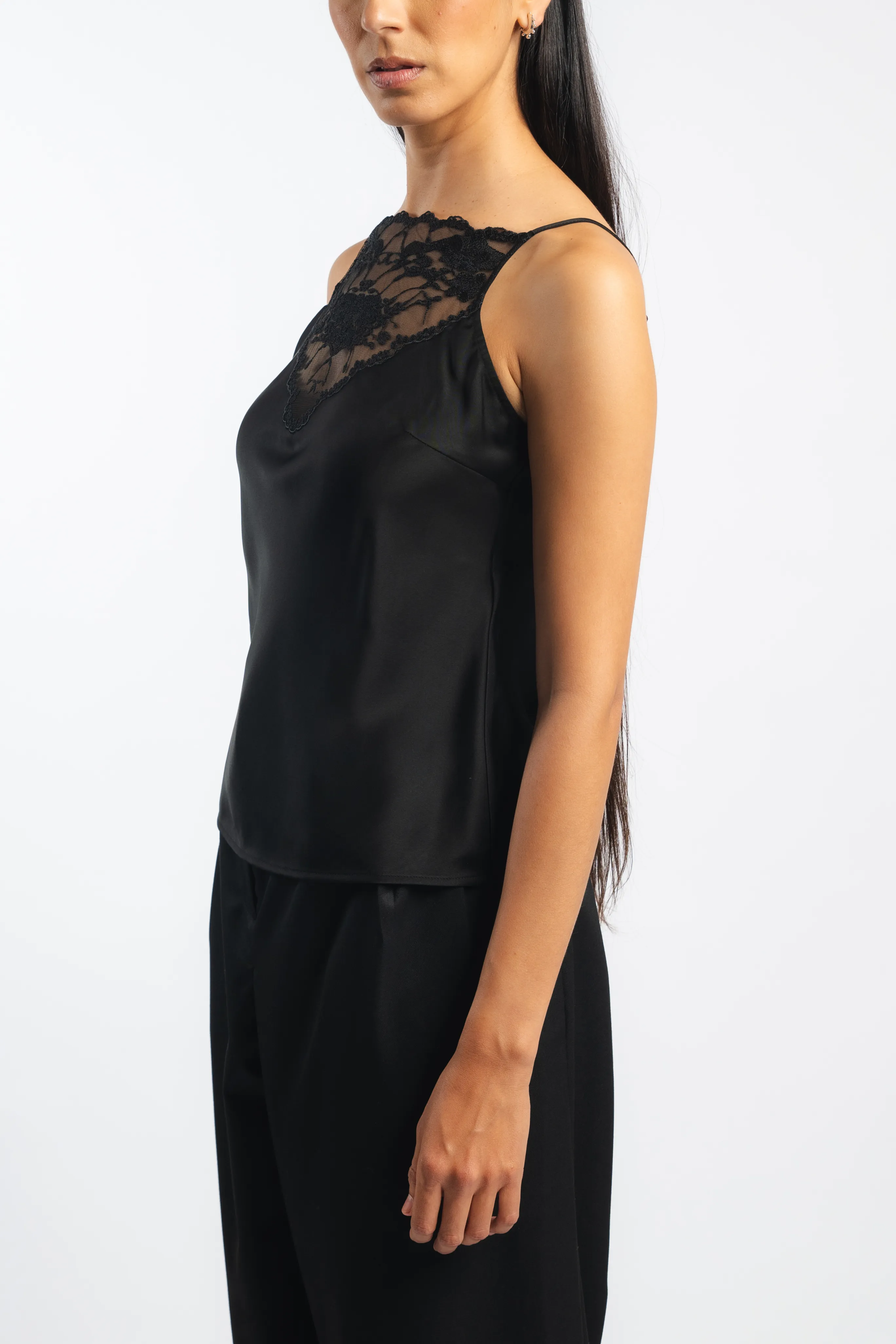 RibbedNeckline Vintage Pullover Leeba Top