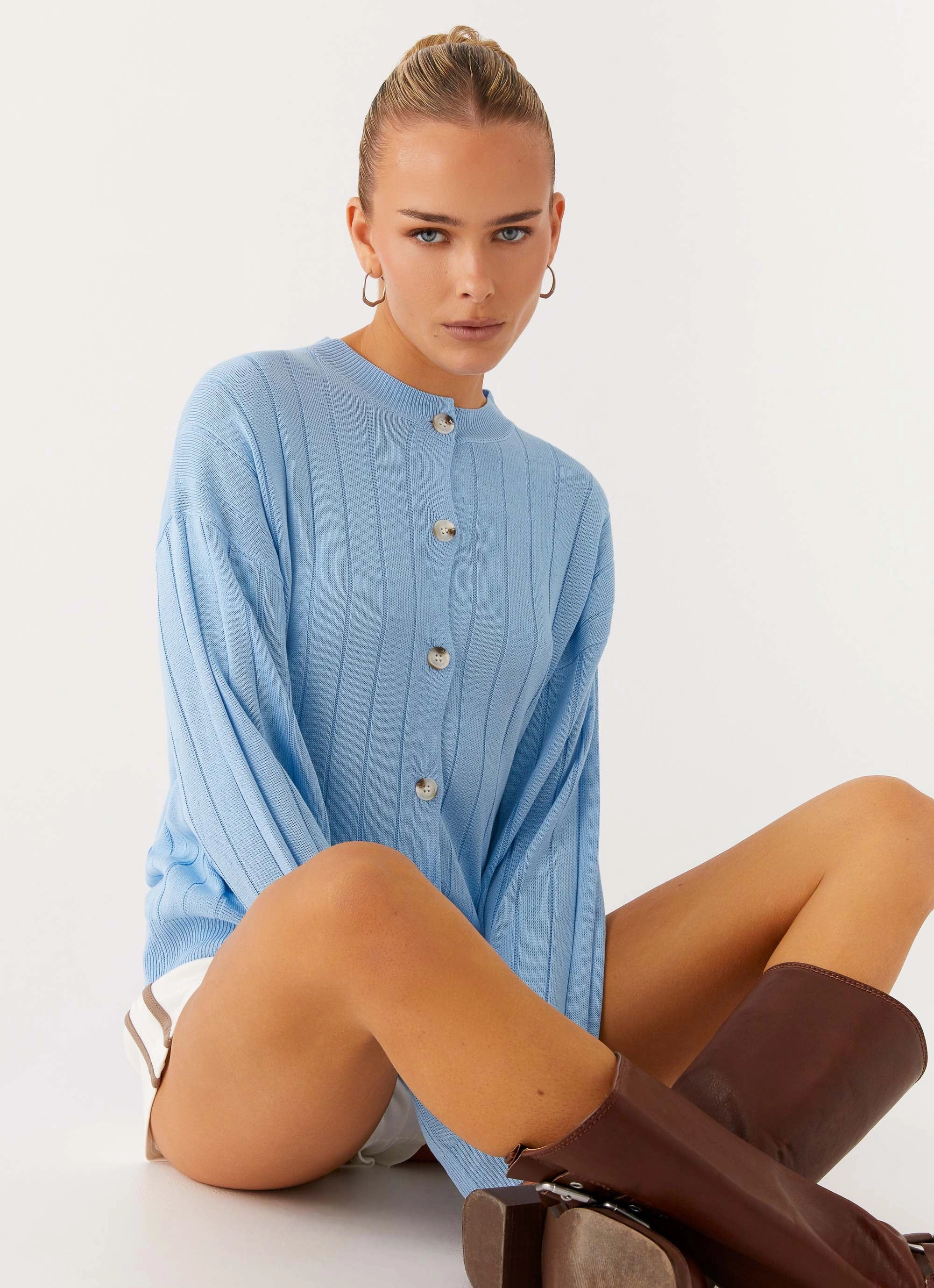 Leo Oversized Cardigan - Sky Blue MoistureWickingTechnology Heavy Duty Buckle