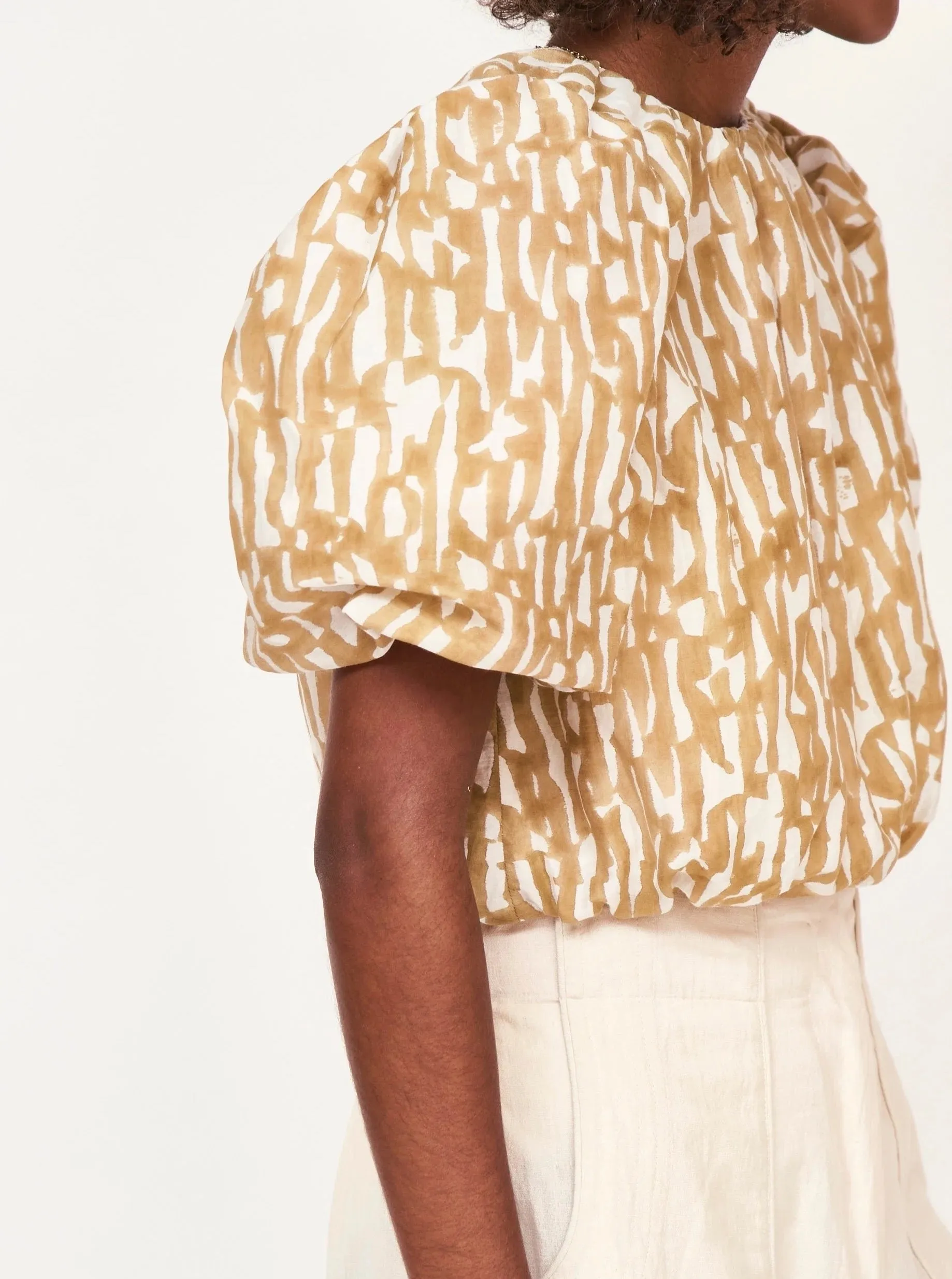 Mirth Andaman Bubble Top in Driftwood Simple Cut