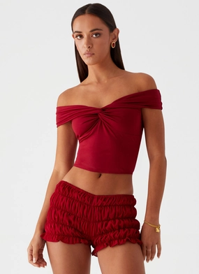 AntiPillingTreatment Girls Like Us Ruched Mini Shorts - Maroon