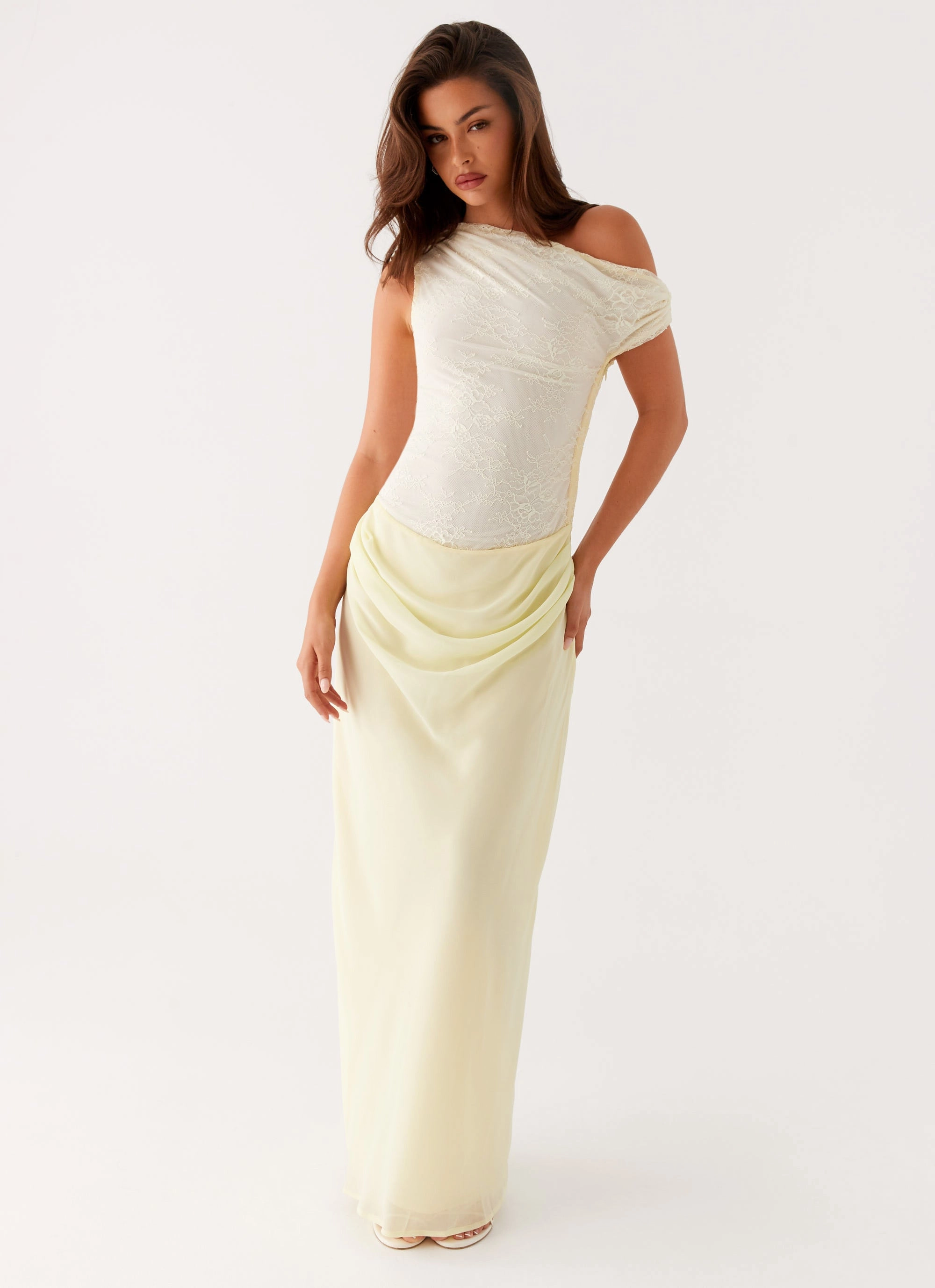 Chic and Elegant Lili Maxi Dress - Yellow