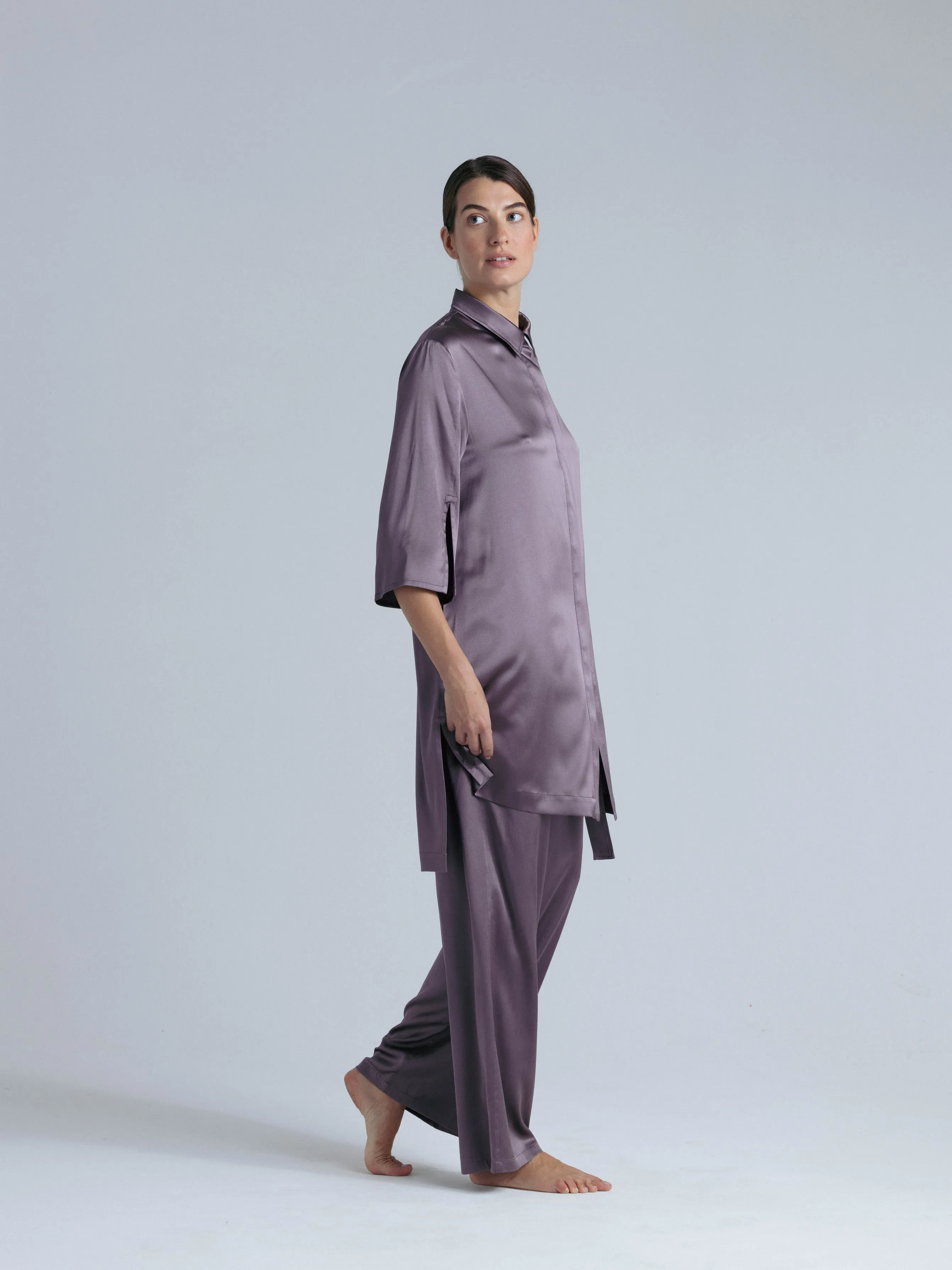 Long Shirt Blouse 'Felicia' in Noble Purple