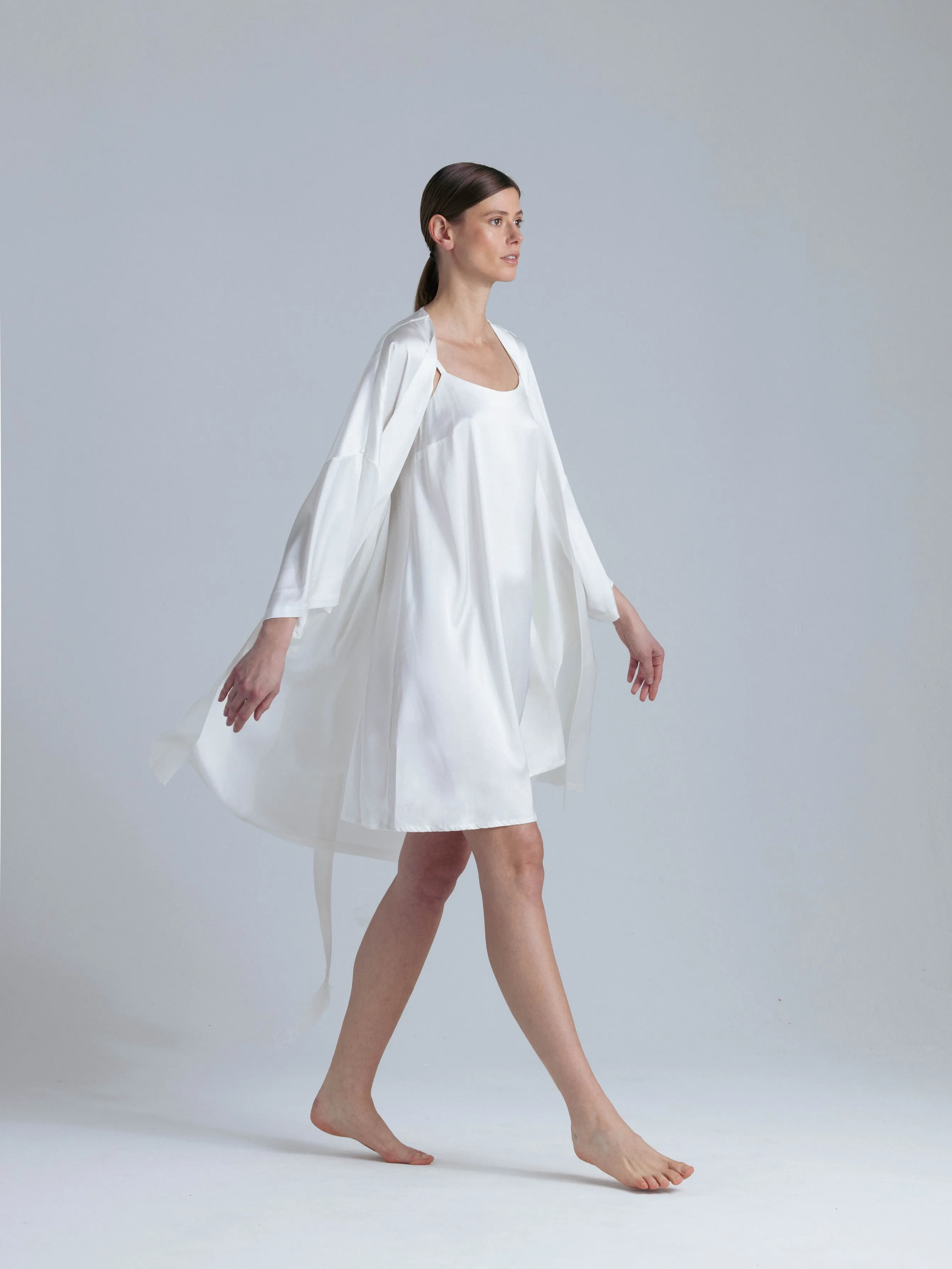 Long Silk Robe and Nightgown Set 'Meteya&Aphrodite' in Milk White
