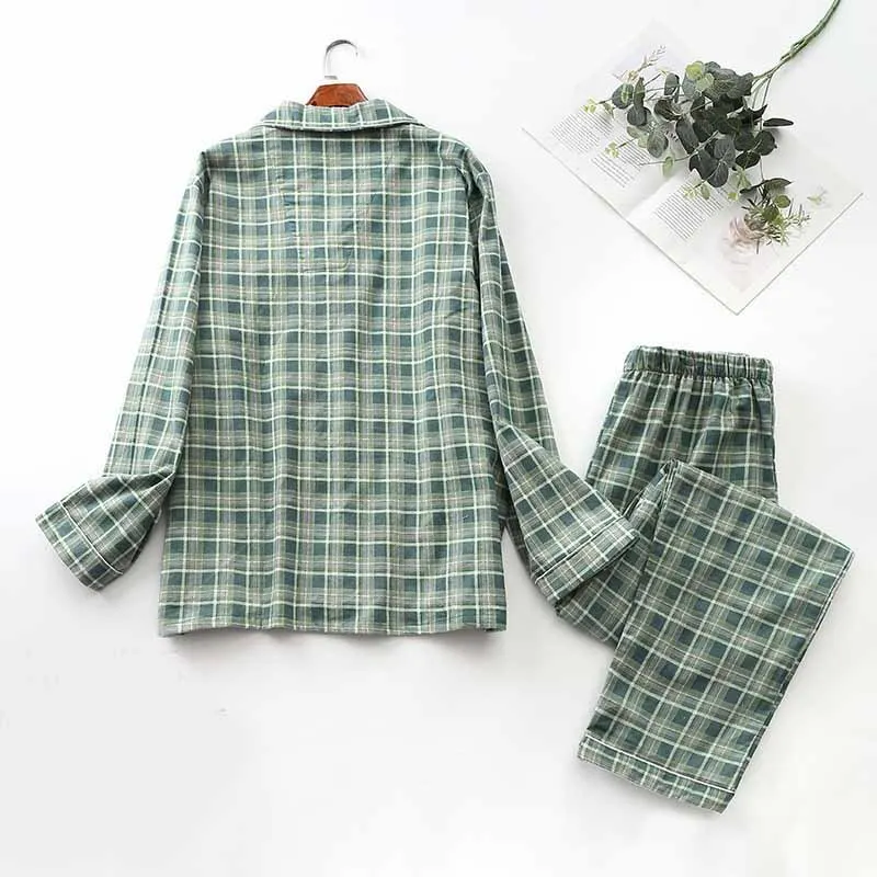 Long-sleeved Plaid Pajama Set