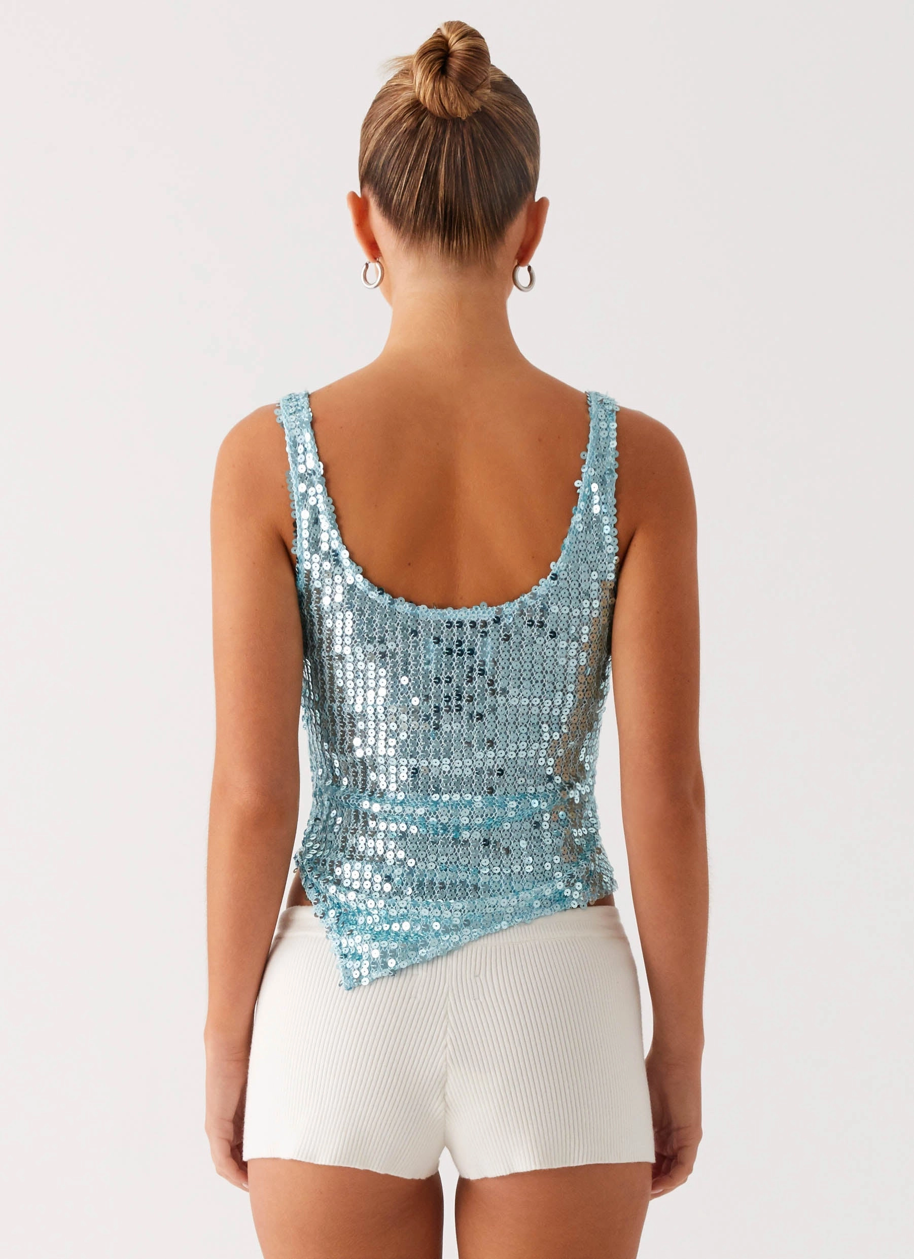 NonChafeCollarTech VentilatedMeshPaneling Electra Sequin Tank - Turquoise