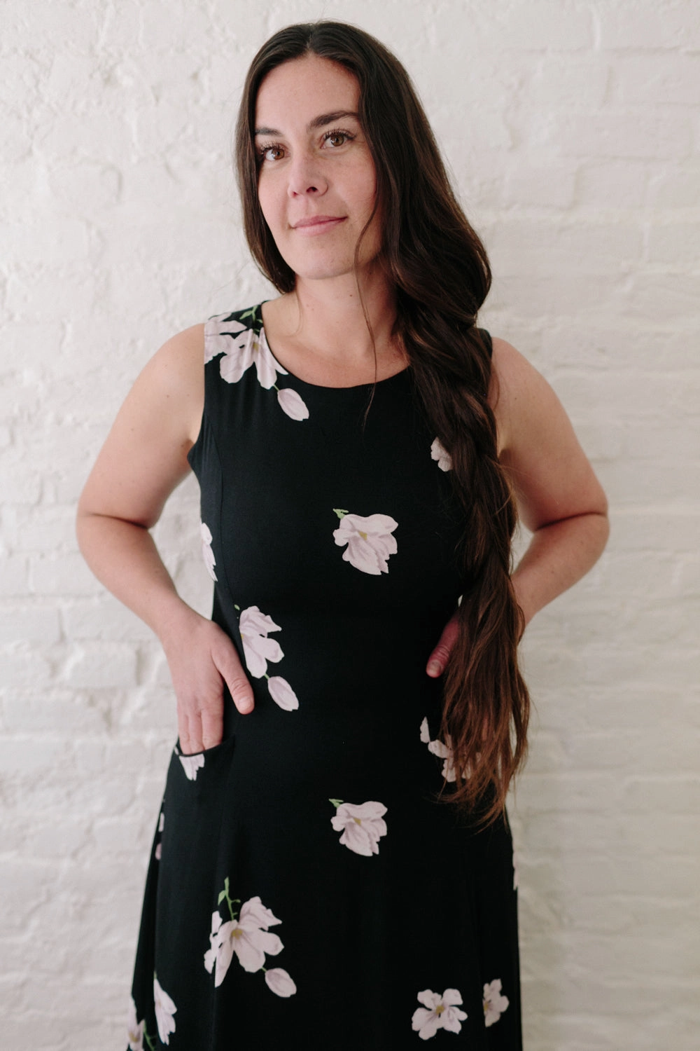 Tailored Cut Lori Dress in Black Magnolia