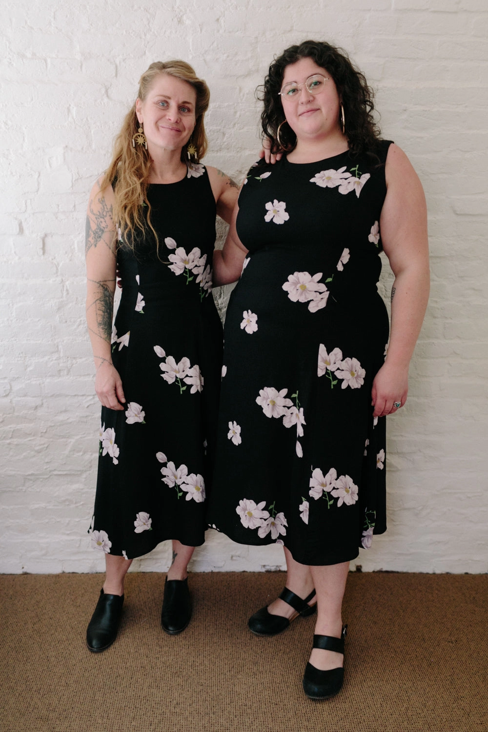 Lori Dress in Black Magnolia Sleek Appearance Soft Appeal