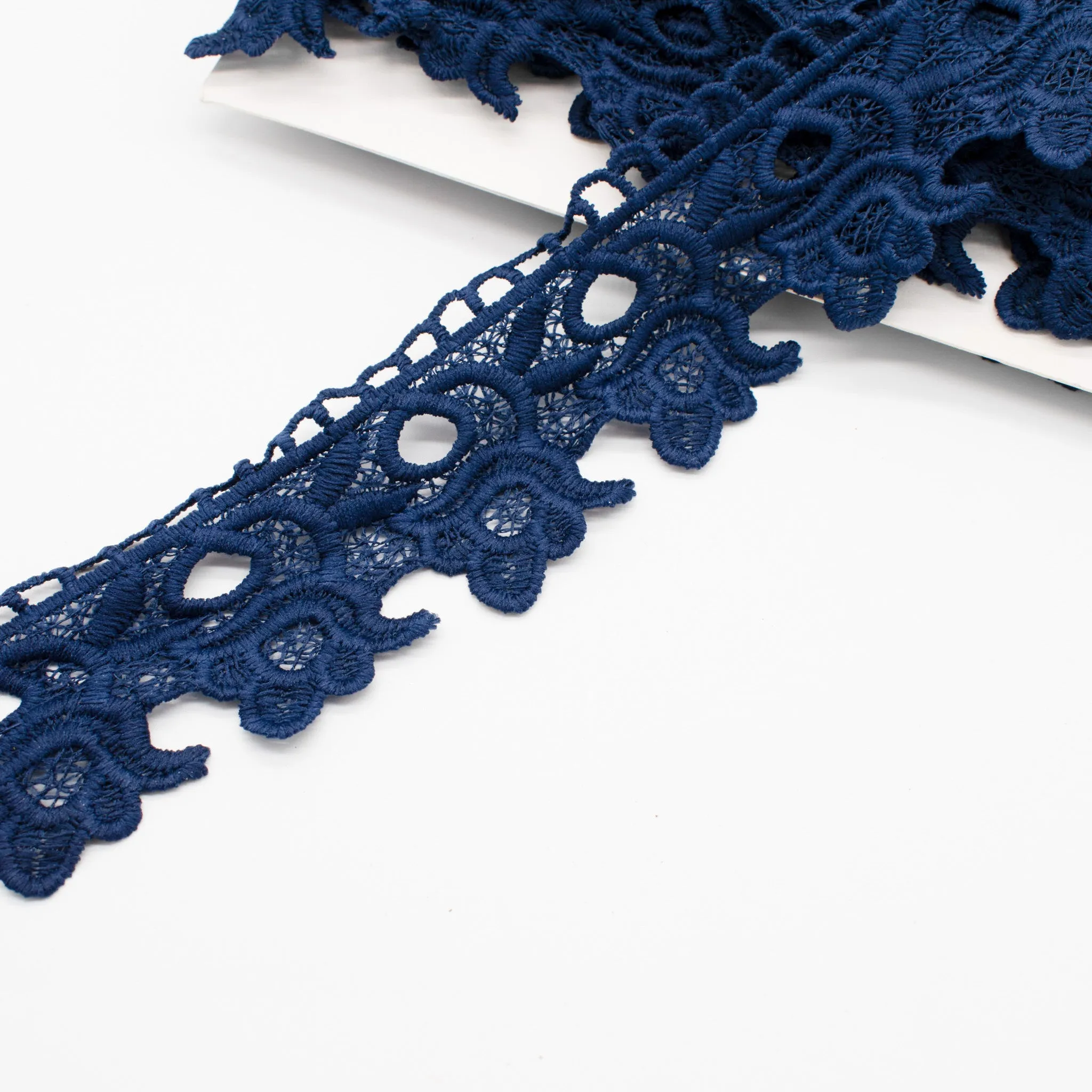 Lotus Guipure Lace Trim 6cm