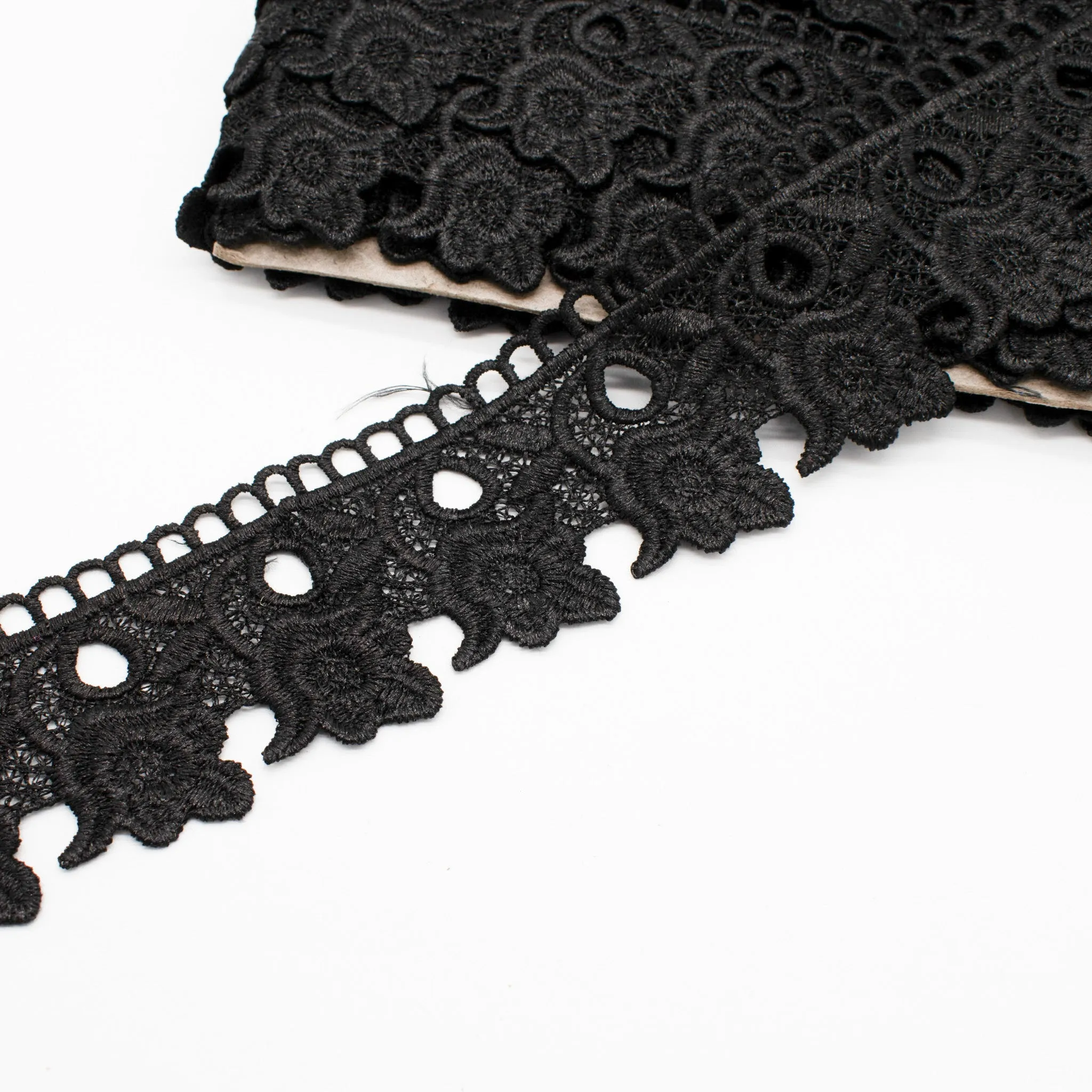 Lotus Guipure Lace Trim 6cm