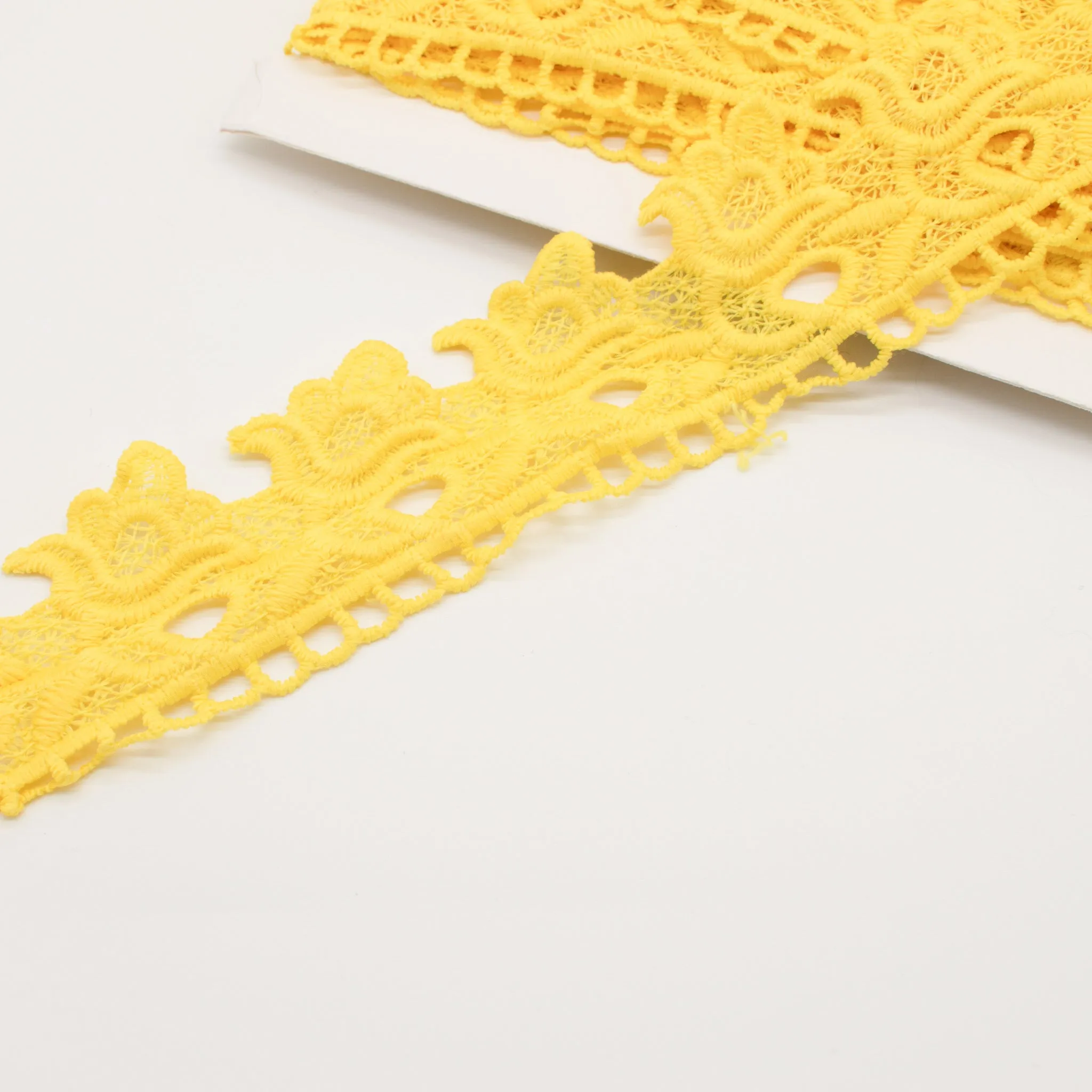 Lotus Guipure Lace Trim 6cm
