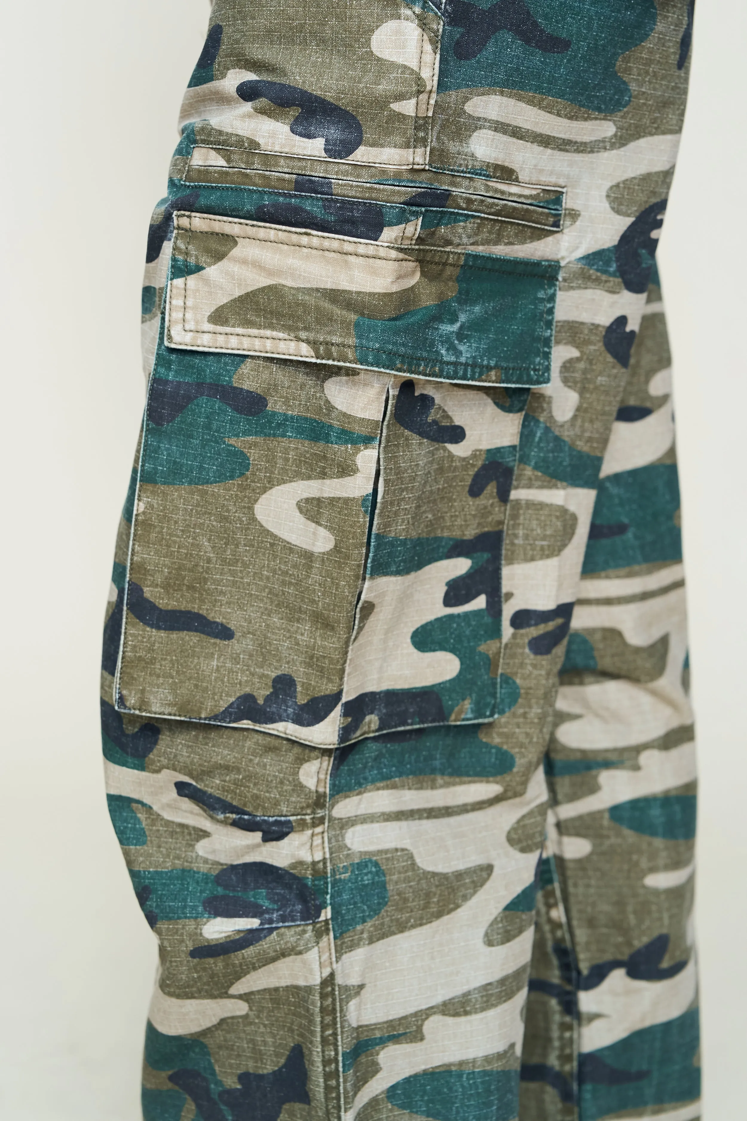 Minimal Design Luca Cargo Pant