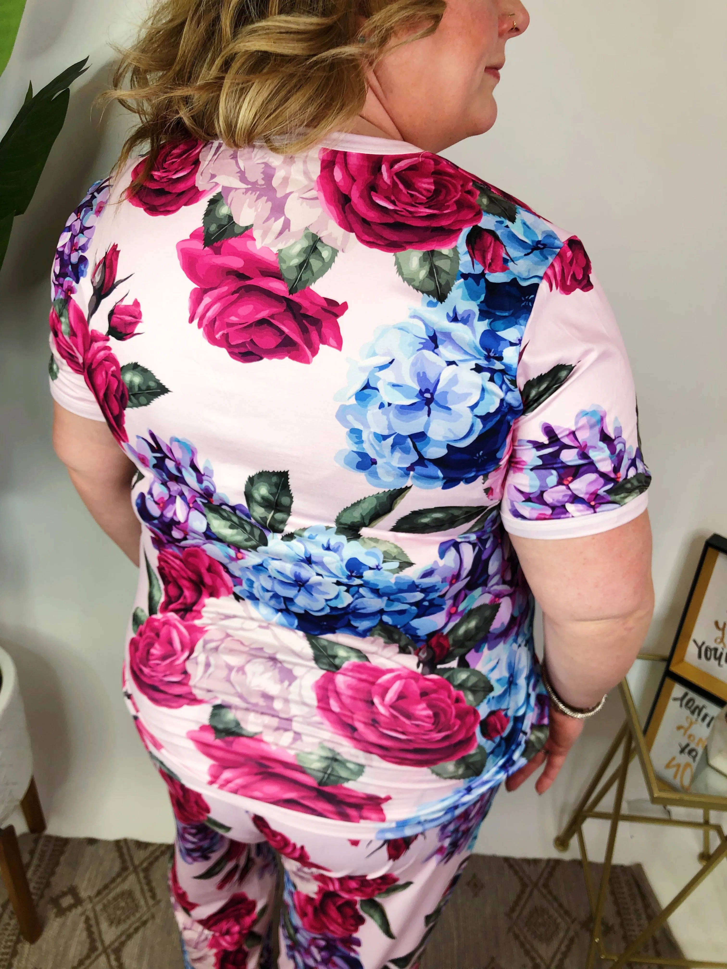 #M580 Bright Flowers Pajamas