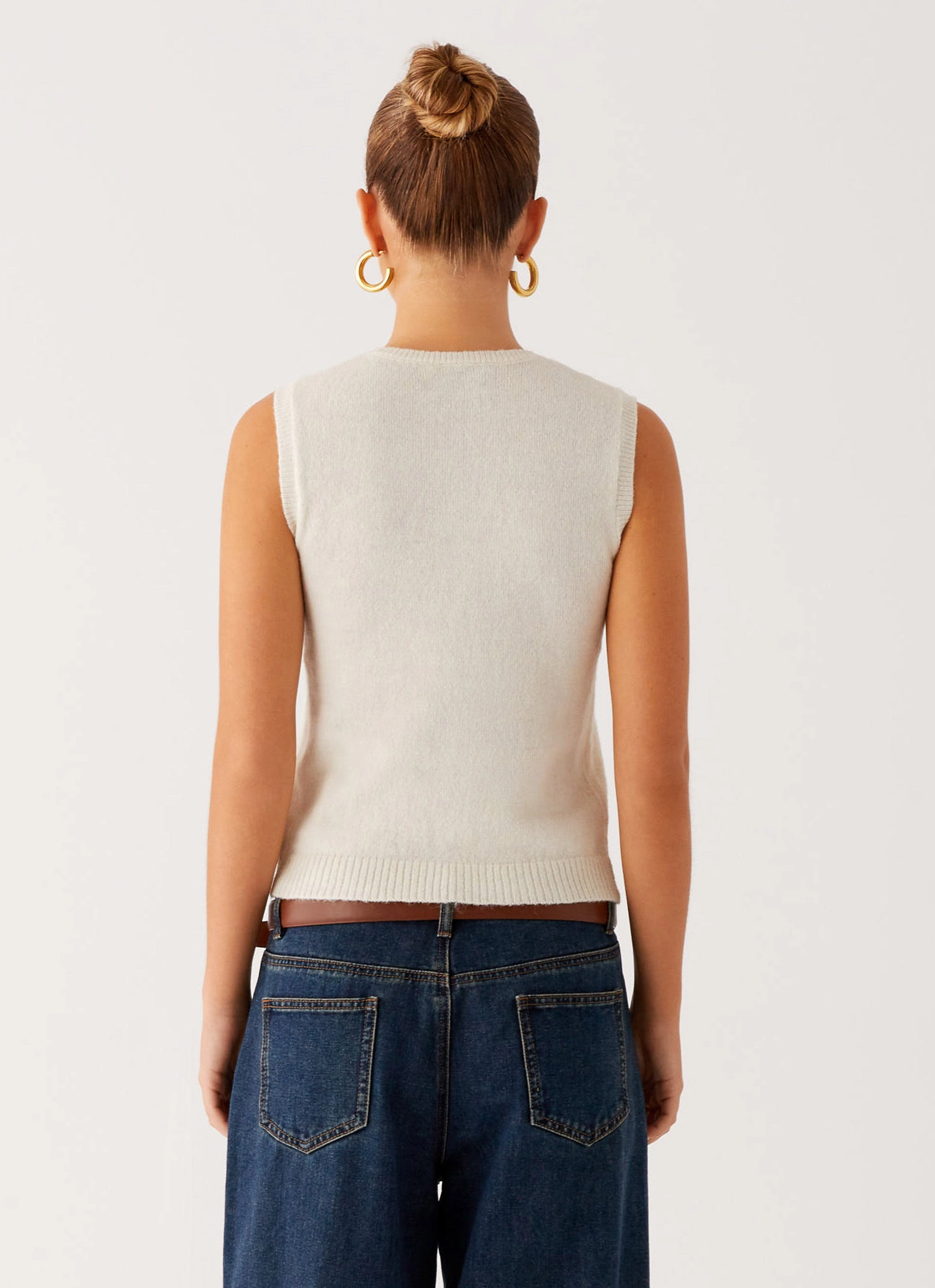 Maali Knit Top - White BoxyCrop Flexible Cuffs