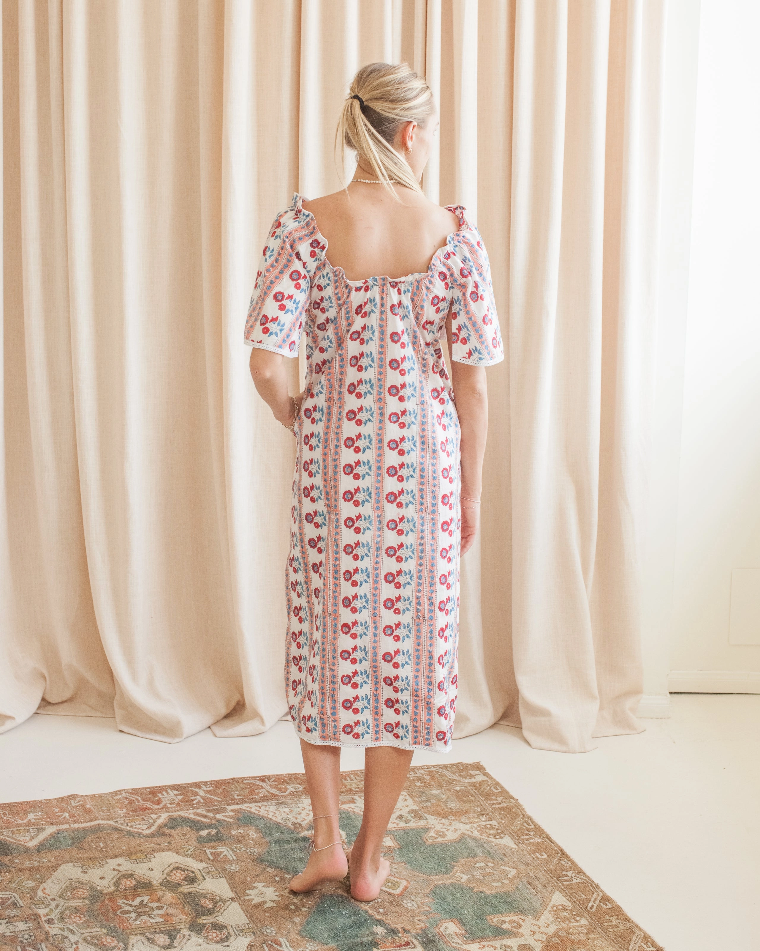 FoldablePackaging Bright Vibe Maison de Fr??d??ric Wendy House Dress- Red