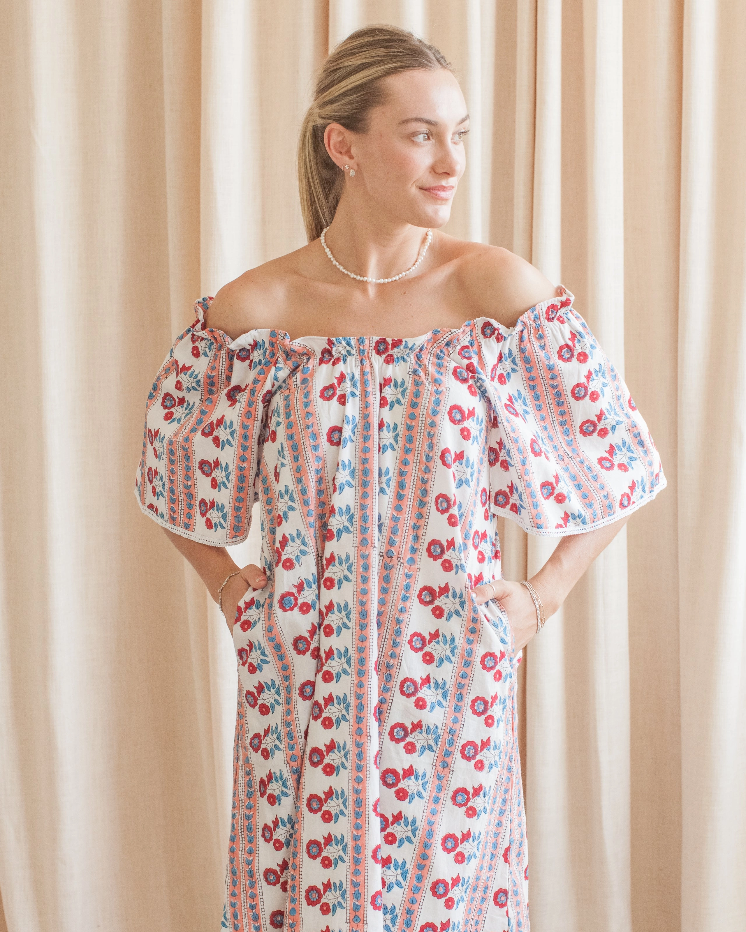 V-Neck Mood Comfort Maison de Fr??d??ric Wendy House Dress- Red