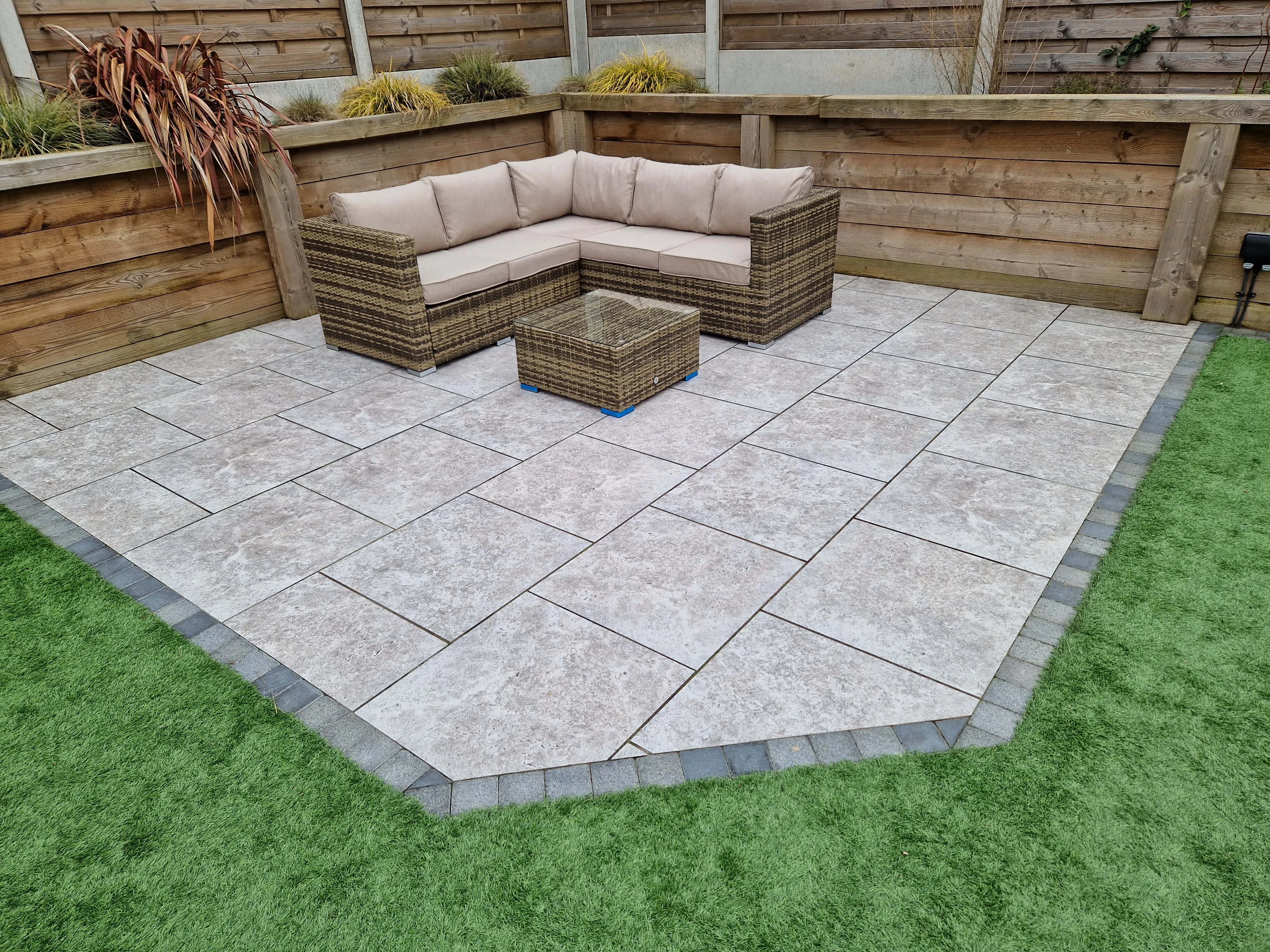 Manhattan corner lounge suite Grey & Nature