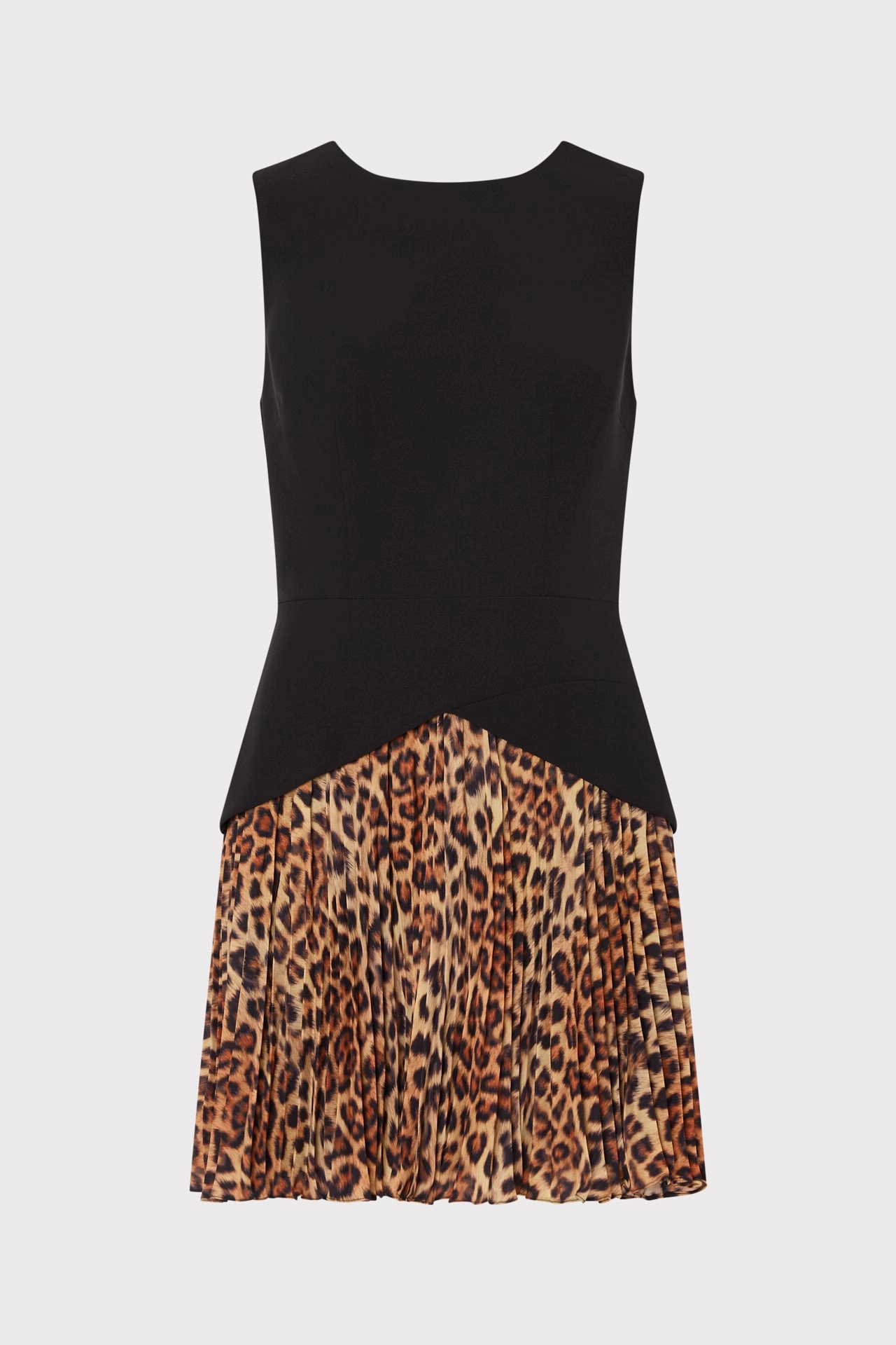 Haddy Leopard Print Pleated Mini Dress Comfortable casual dress Weekend Edge
