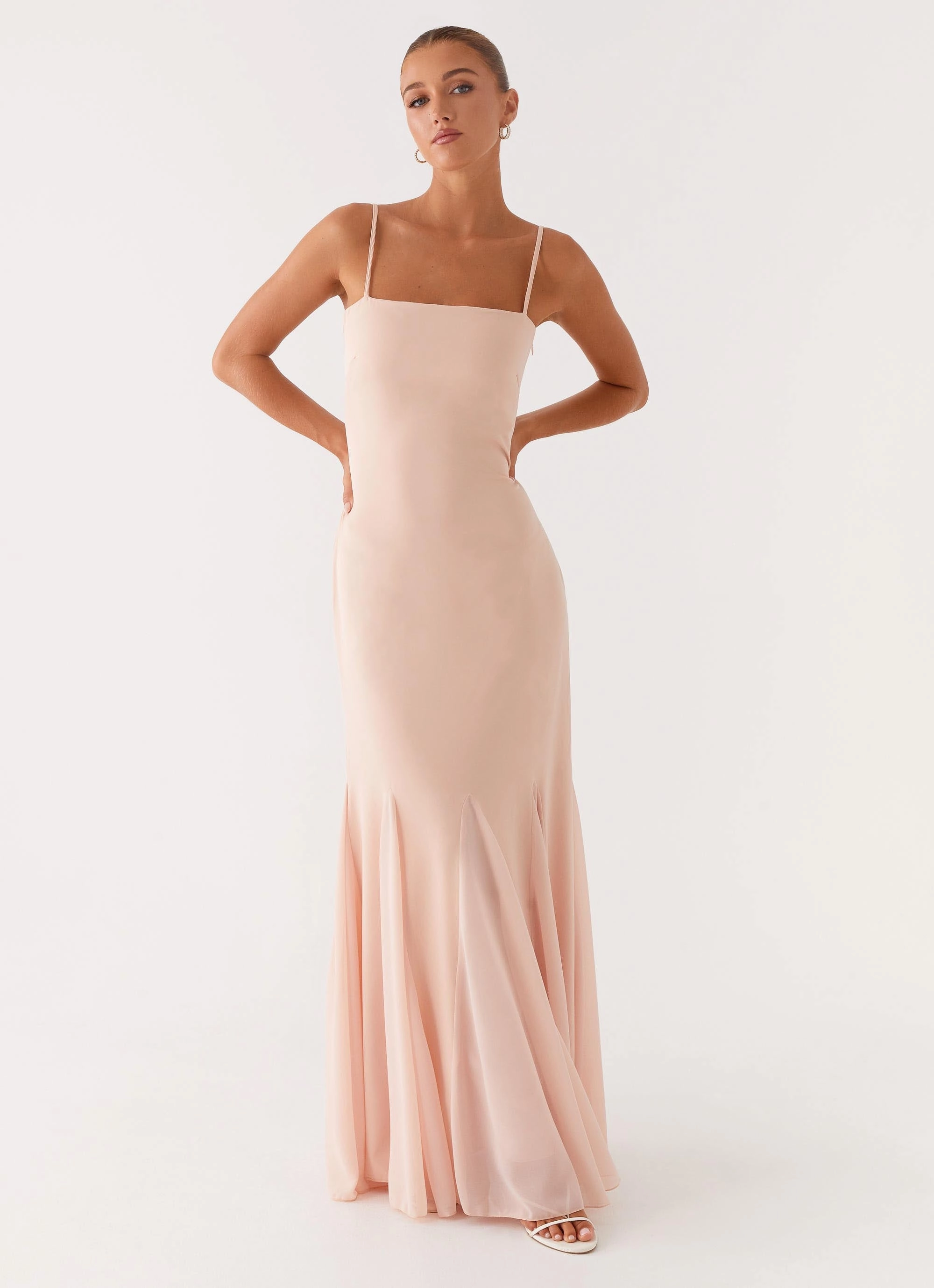 Timeless Cut Smooth Detail Marcelo Maxi Dress - Pink