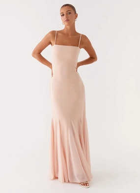 Timeless Cut Smooth Detail Marcelo Maxi Dress - Pink