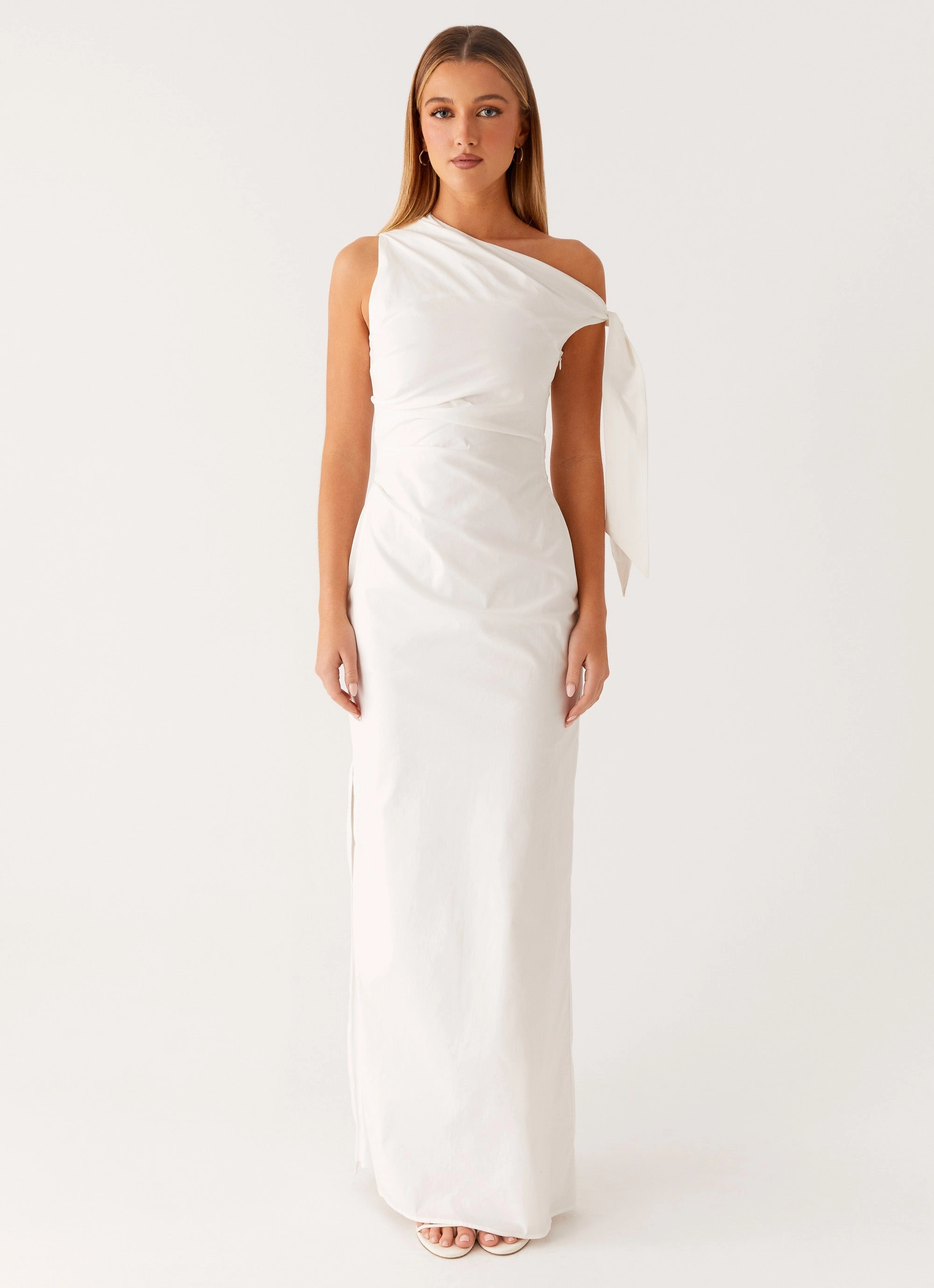 Marella Maxi Dress - Ivory Flowing Design Easy Match