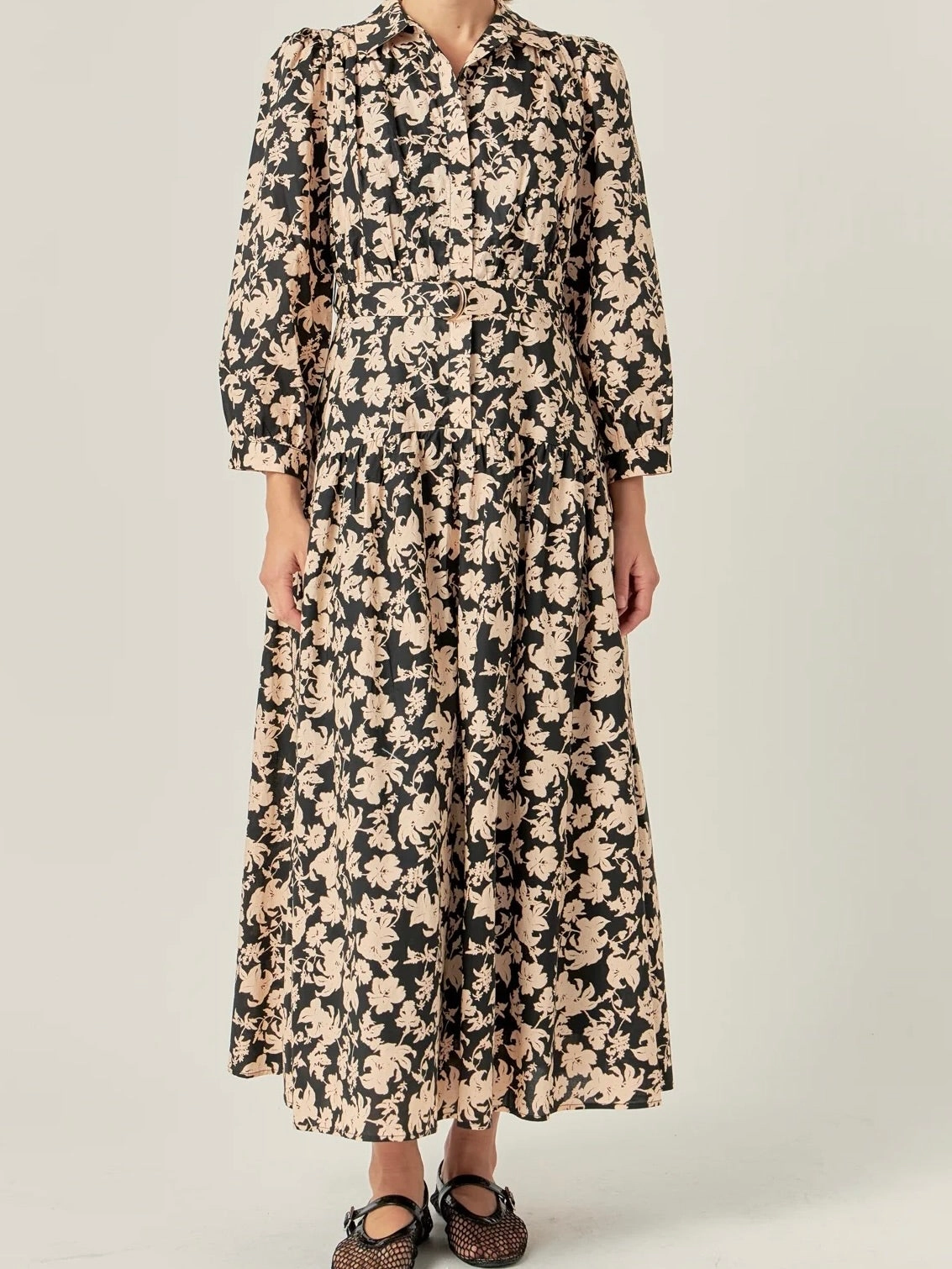 Margot Floral Dress Subtle design