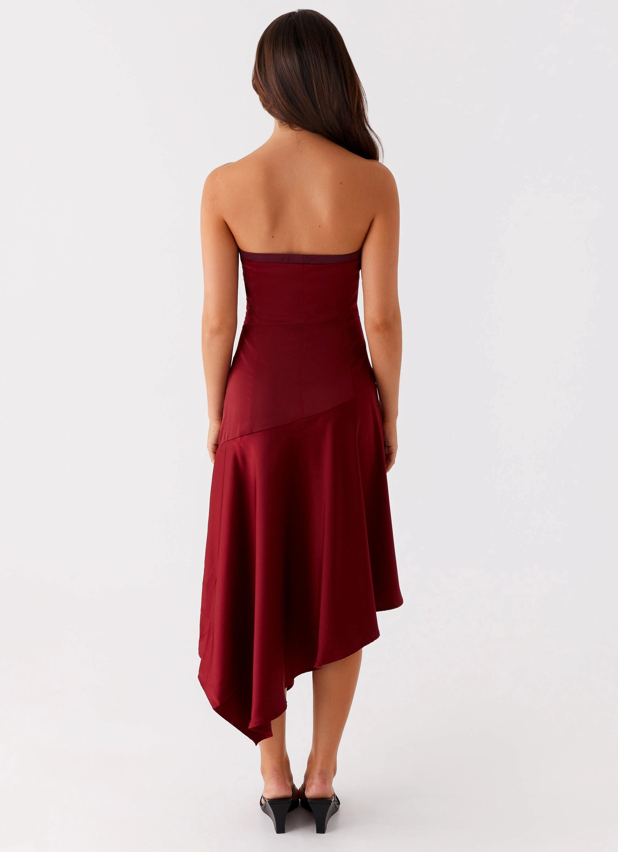 Simple yet sophisticated gown Chic Design Matisse Midi Dress - Red
