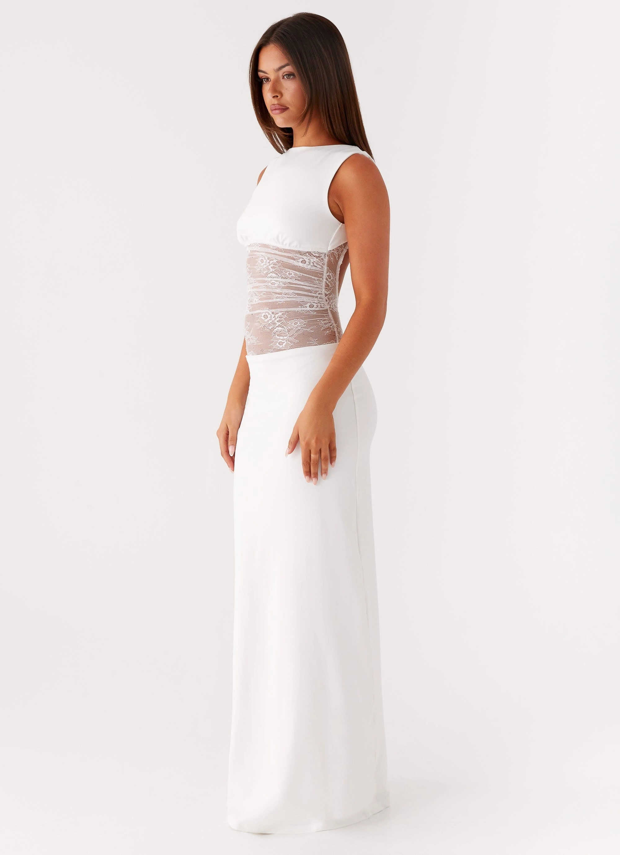 Cozy Wearable Red-Carpet Medina Lace Maxi Dress - White
