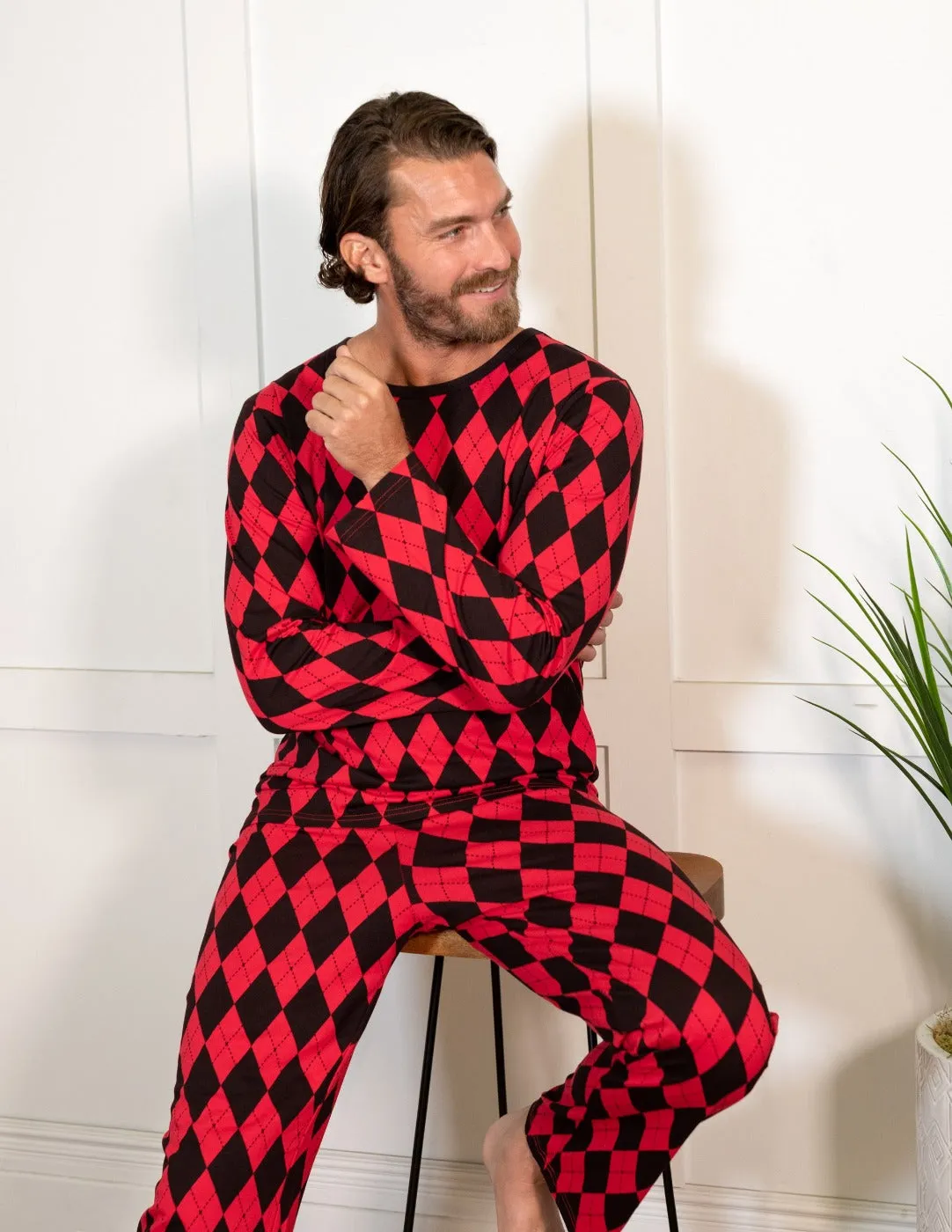 Men's Loose Fit Argyle Print Pajamas