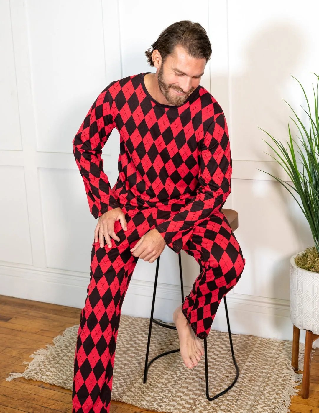 Men's Loose Fit Argyle Print Pajamas