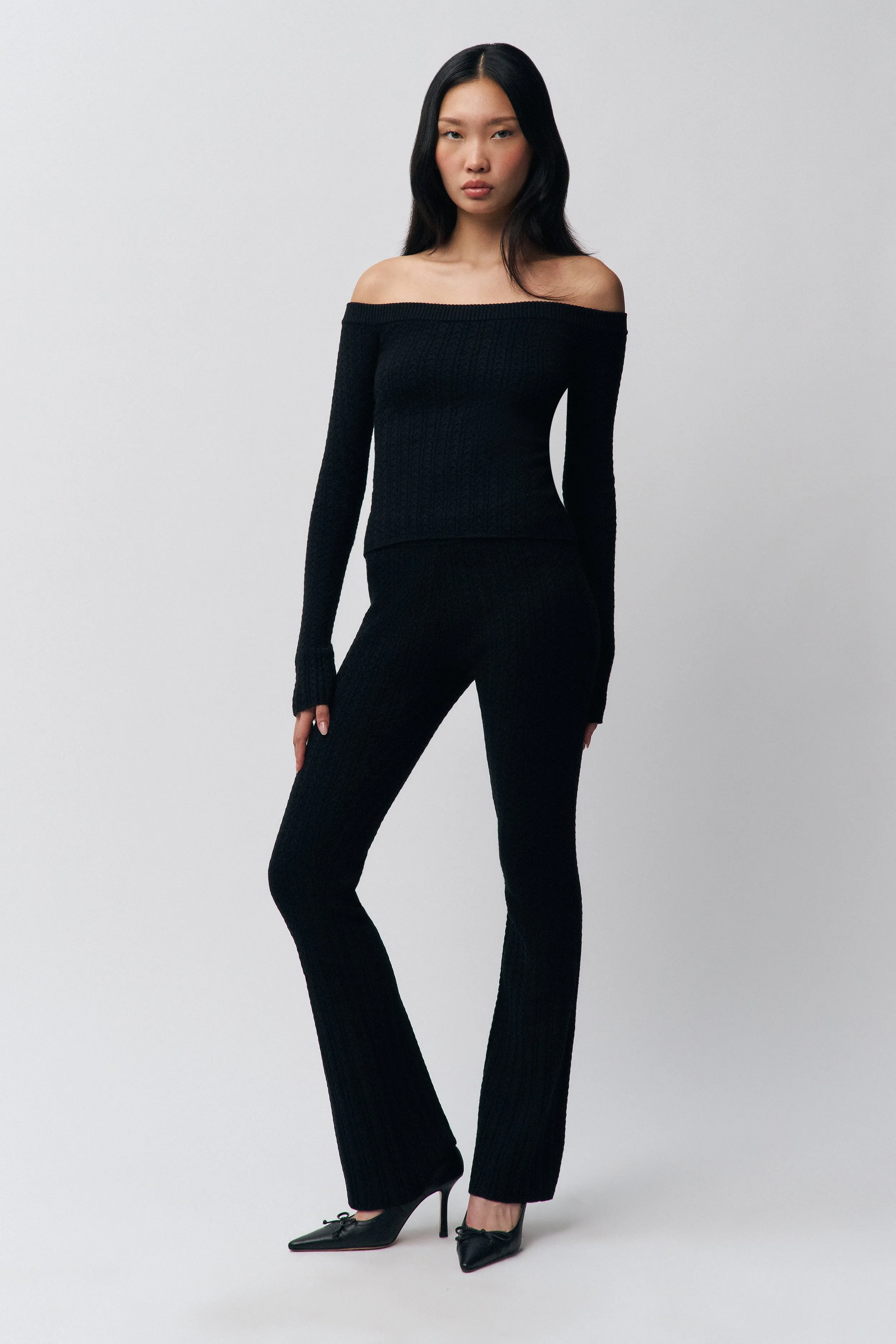 Mia Top Reinforced Neckline