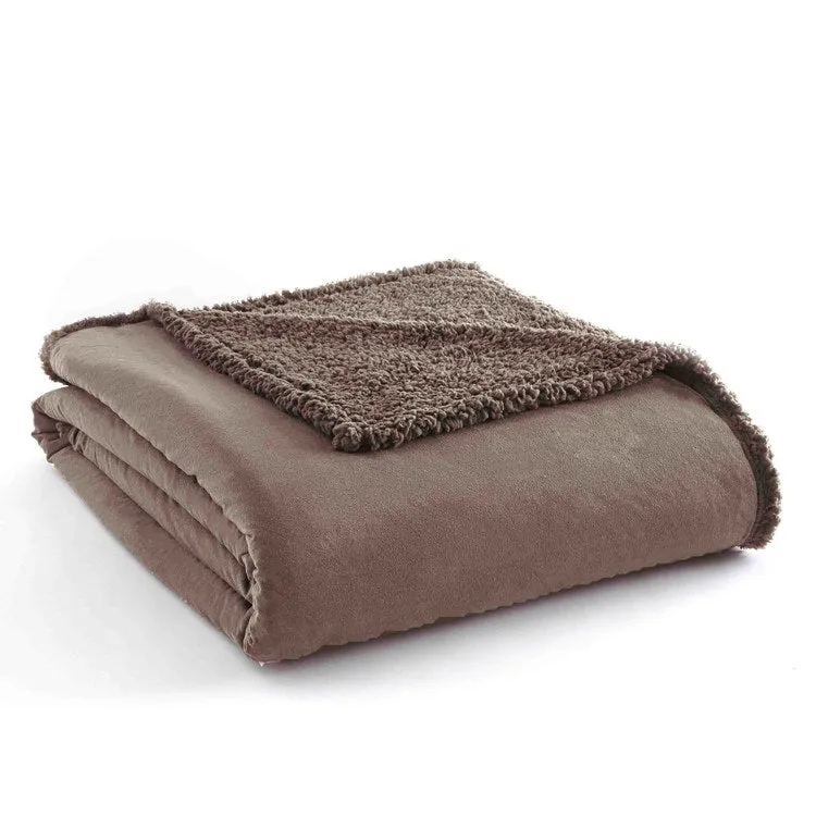 Micro Flannel Reverse to Sherpa Blanket - Twin/Hazelnut