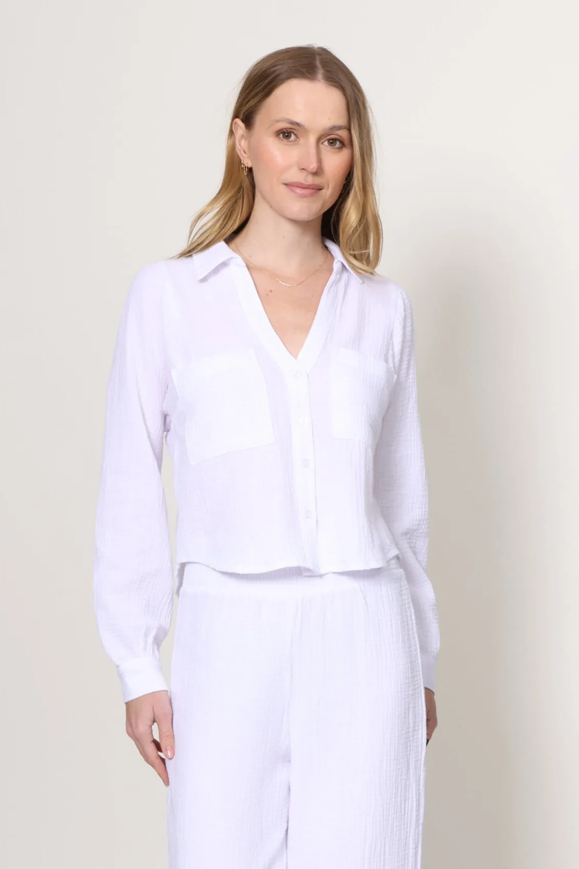 Campo Button Up Gauze Top Moisture Wicking Material