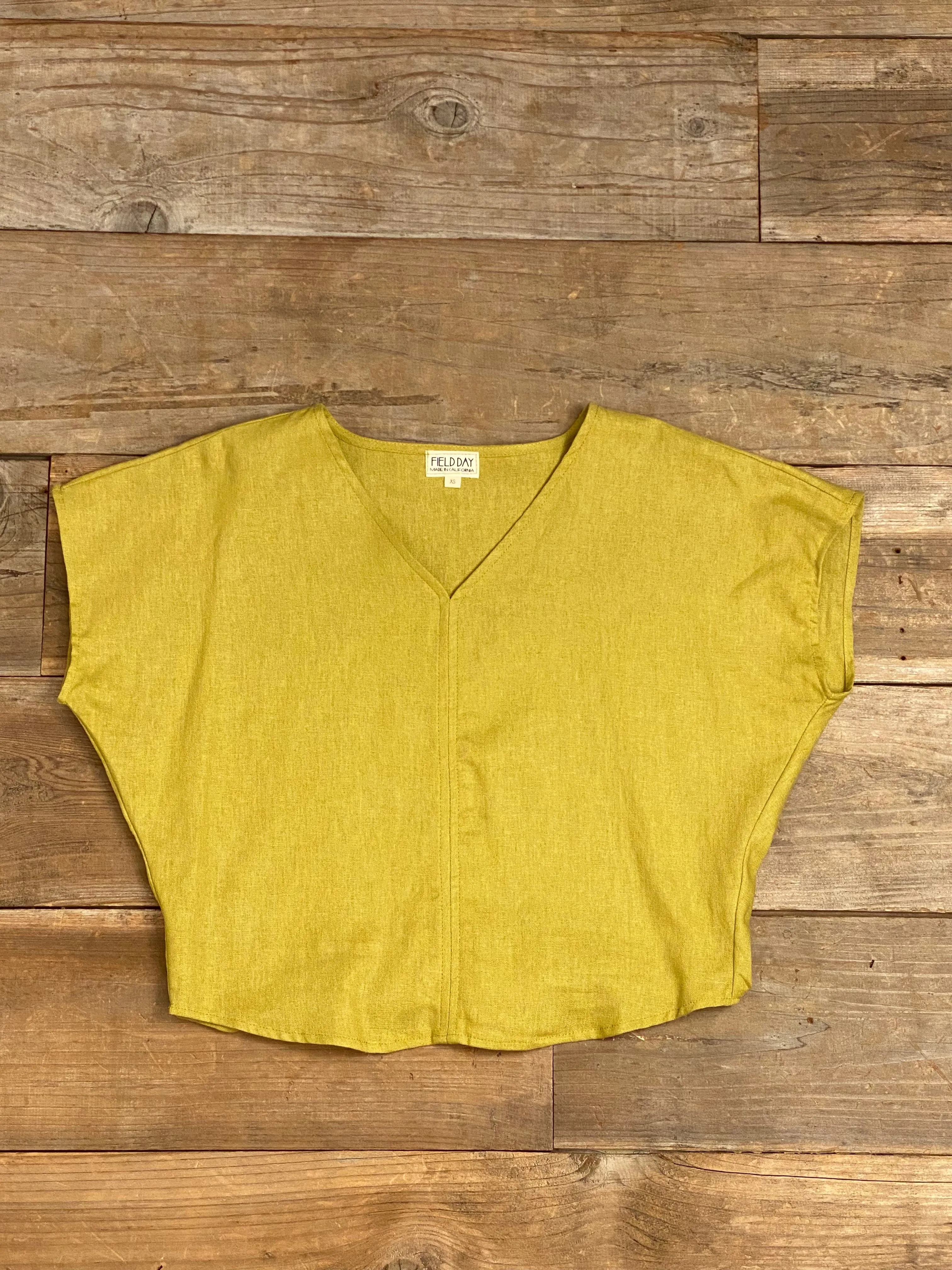 ReinforcedHem Flatlock Seams Dolman Top in Mustard Linen