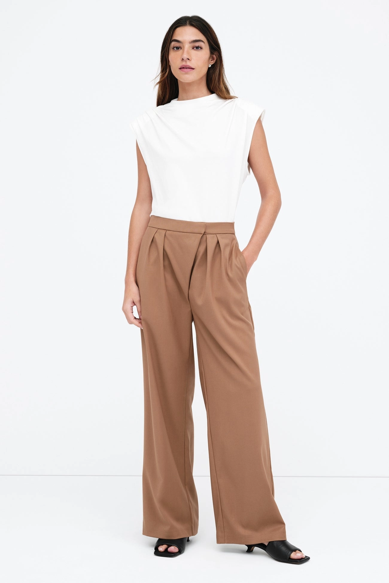 Relaxed Look ReflectiveTrims Morrison Pants