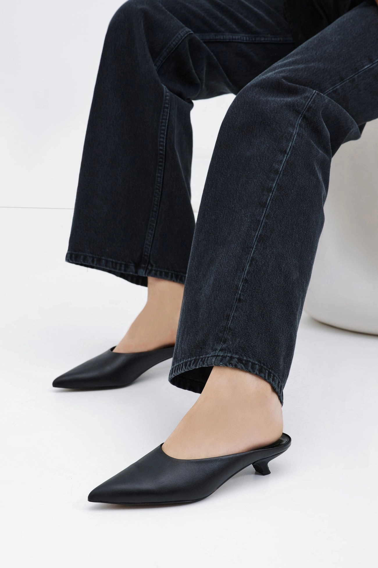 Celeste Mules Trendy Sweater DropShoulderConstruction