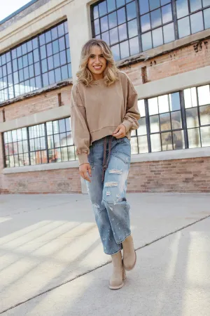 Muted Moon Crewneck TemperatureRegulating Material