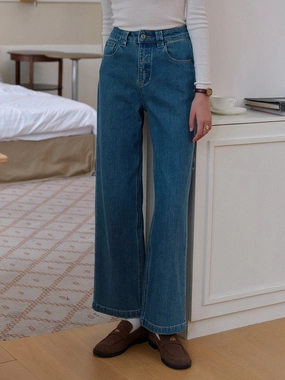 Alexis Straight Lyocell Cotton Jeans All-day Comfort