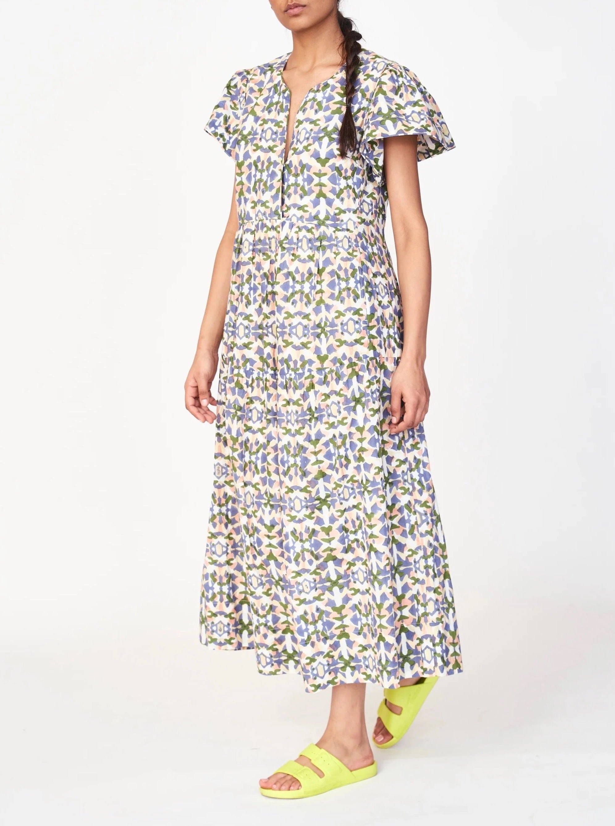 Multipurpose Mirth Beacon Hills Dress in Taffy