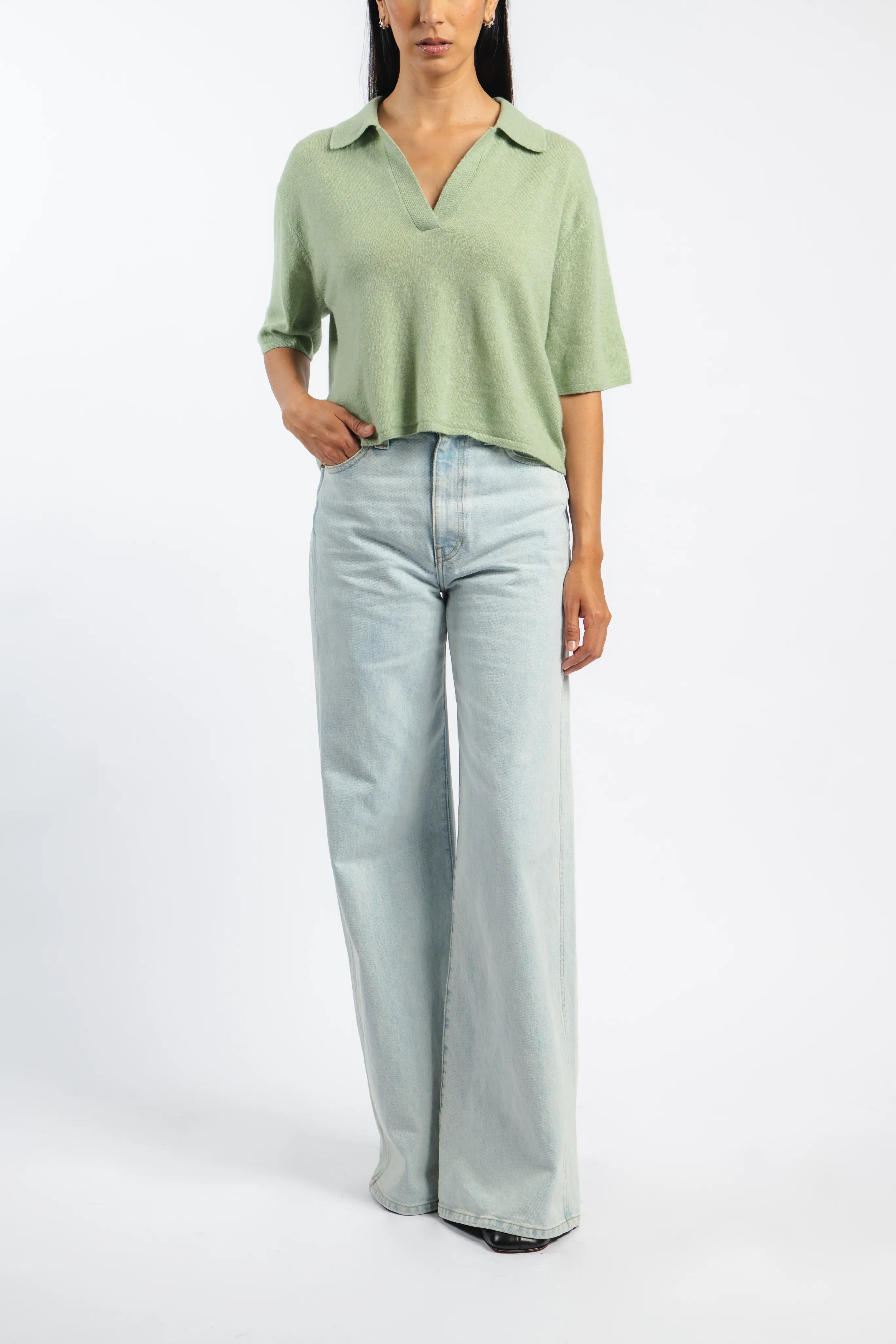 Neela T-Shirt Trendy Shirt V Neck Design