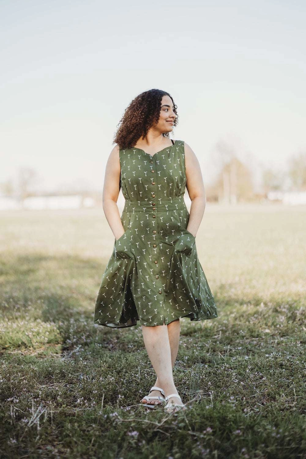 Understated Glam Contrasting Detail Sheet Dress in Green Sprout