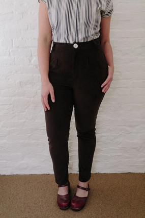 Long Perfect Pant in Brown Corduroy LightweightComfort
